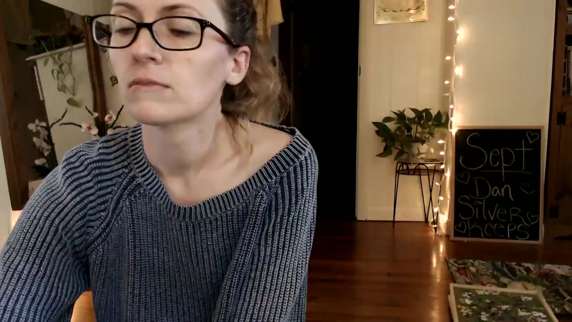 Gallery image thumbnail from WildflowerEm's myfreecams stream on, 09/22/2024, 22:09 image 7 of 20