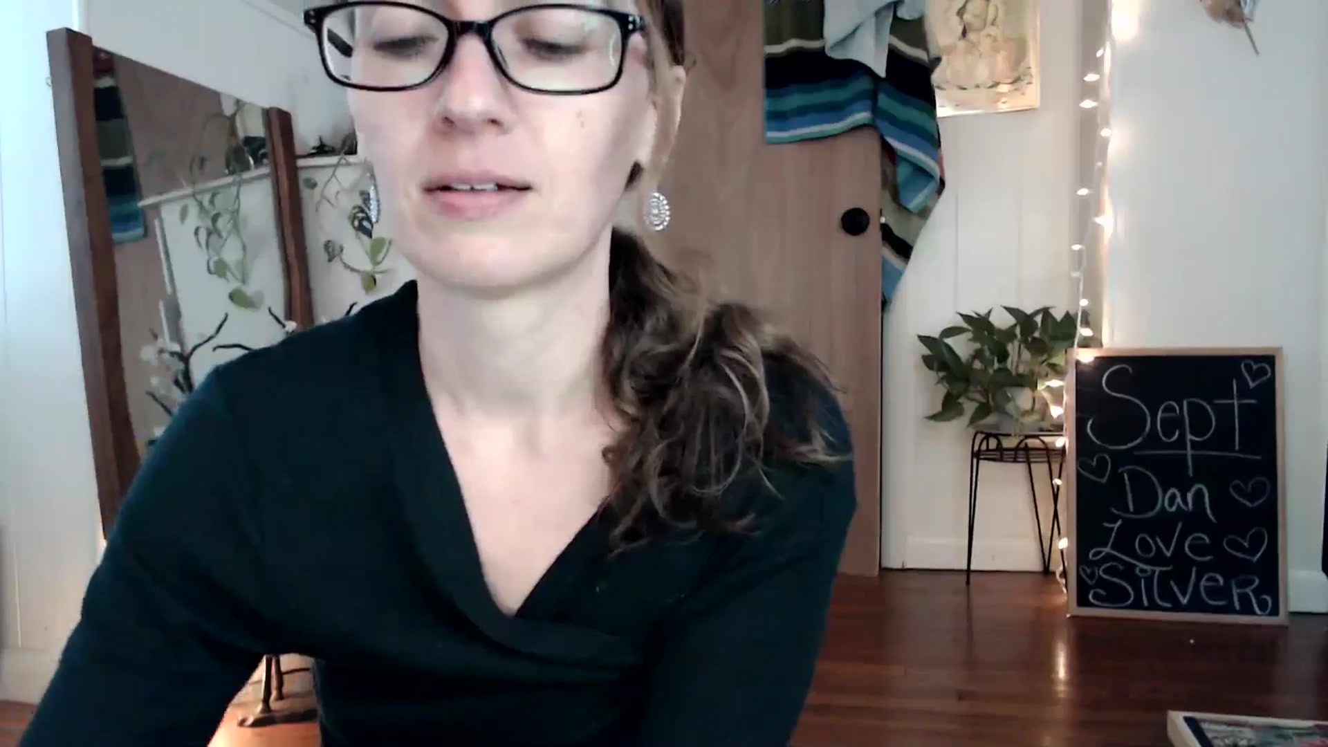 Gallery image thumbnail from WildflowerEm's myfreecams stream on, 09/30/2024, 18:51 image 3 of 20
