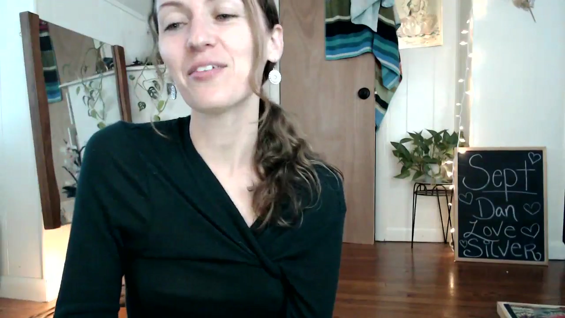 Gallery image thumbnail from WildflowerEm's myfreecams stream on, 09/30/2024, 18:51 image 2 of 20