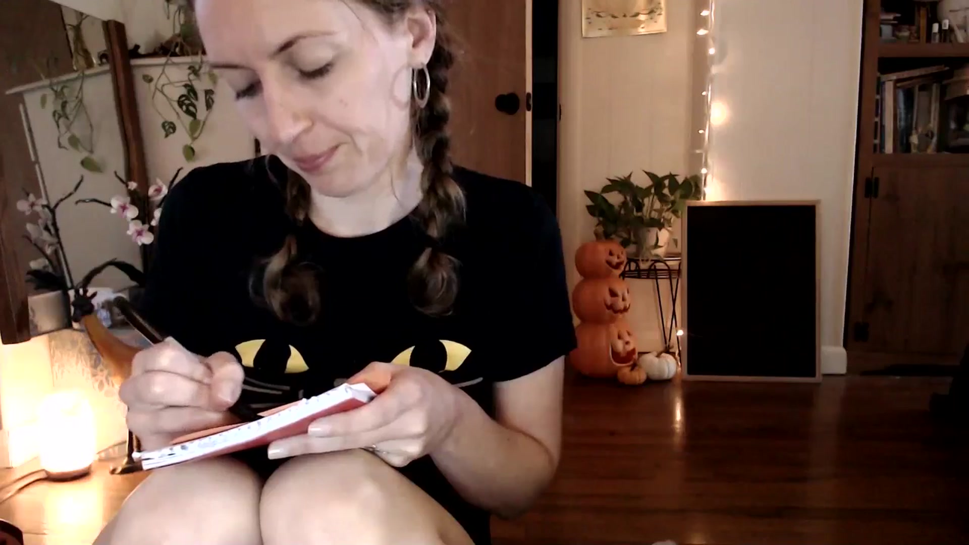 Gallery image thumbnail from WildflowerEm's myfreecams stream on, 10/03/2024, 18:51 image 11 of 20
