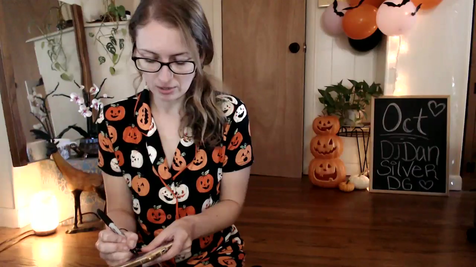 Gallery image thumbnail from WildflowerEm's myfreecams stream on, 10/15/2024, 18:12 image 12 of 20