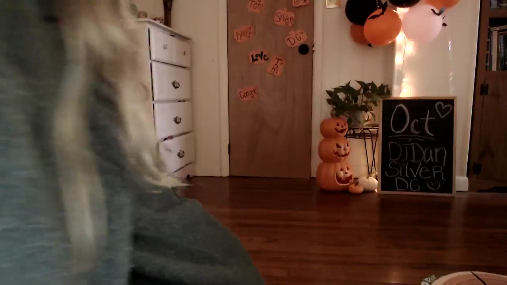 Gallery image thumbnail from WildflowerEm's myfreecams stream on, 10/17/2024, 19:06 image 20 of 20