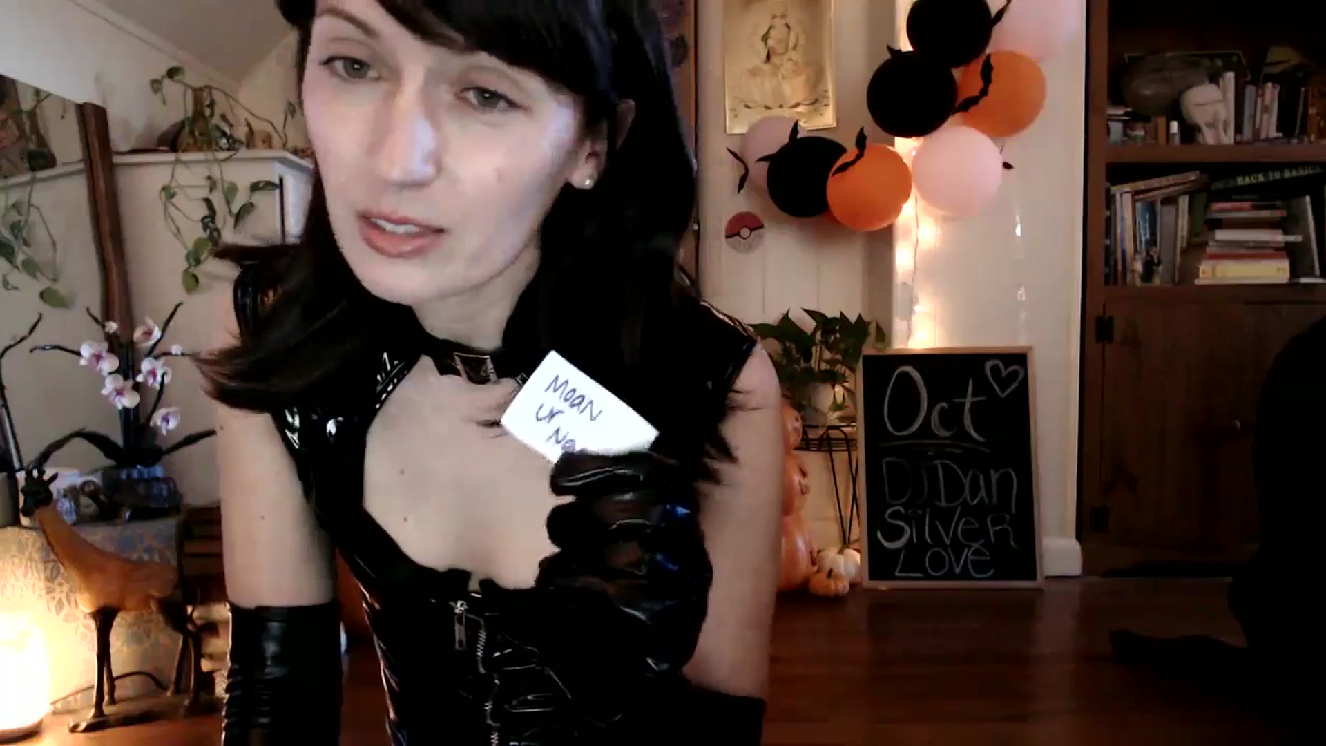 Gallery image thumbnail from WildflowerEm's myfreecams stream on, 10/27/2024, 22:30 image 3 of 20