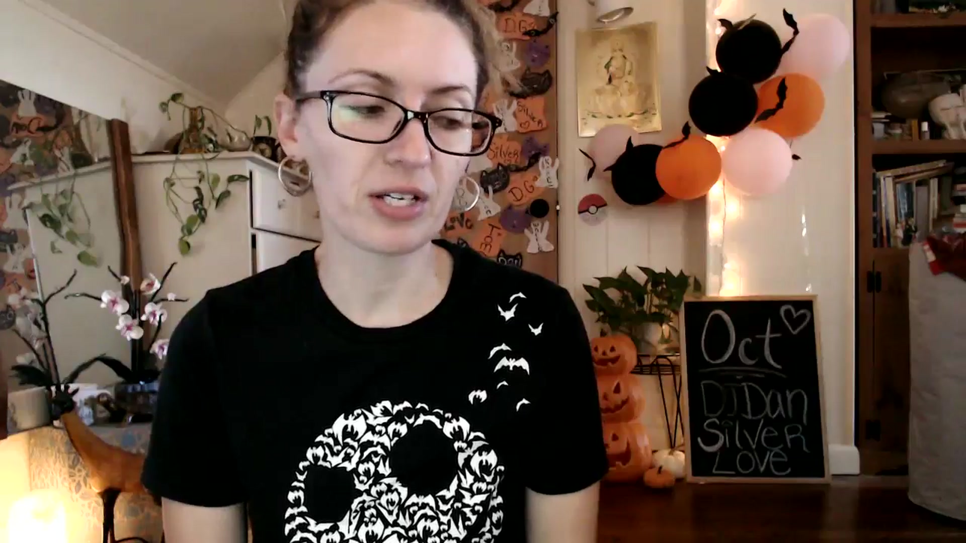 Gallery image thumbnail from WildflowerEm's myfreecams stream on, 10/28/2024, 17:12 image 4 of 20
