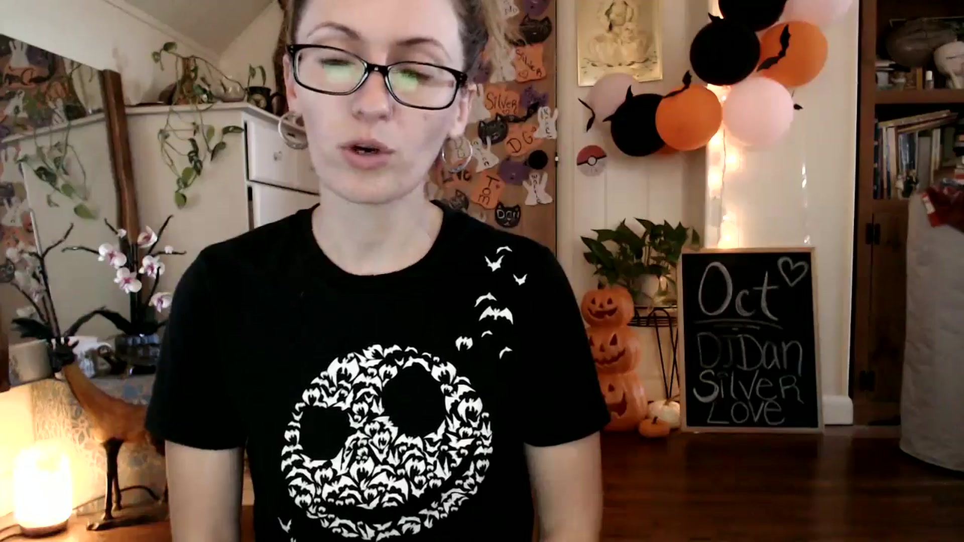 Gallery image thumbnail from WildflowerEm's myfreecams stream on, 10/28/2024, 17:12 image 6 of 20