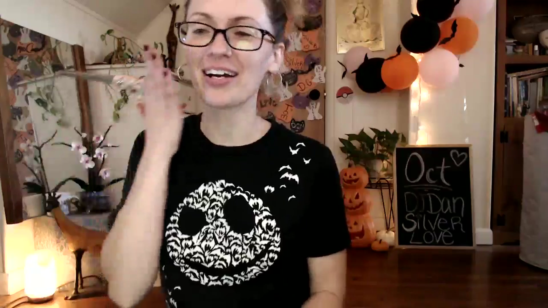 Gallery image thumbnail from WildflowerEm's myfreecams stream on, 10/28/2024, 18:38 image 2 of 20
