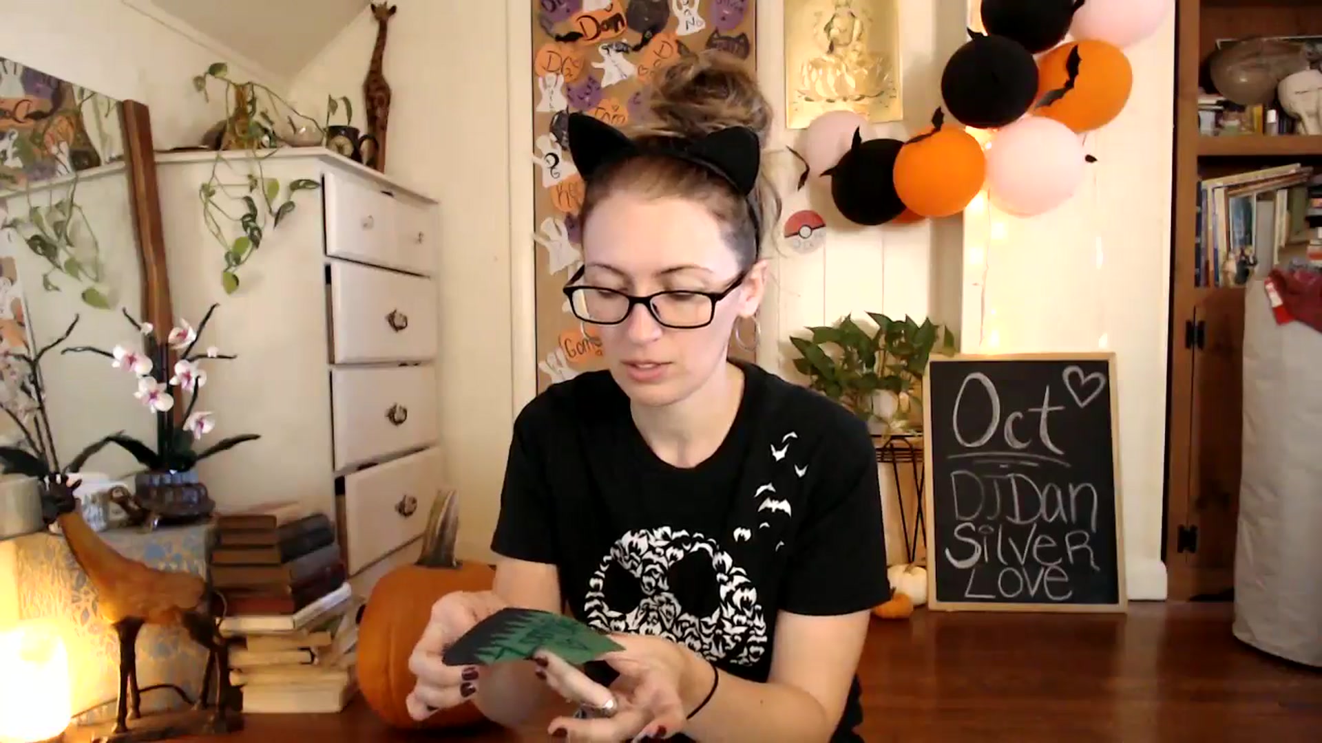 Gallery image thumbnail from WildflowerEm's myfreecams stream on, 10/28/2024, 18:38 image 15 of 20