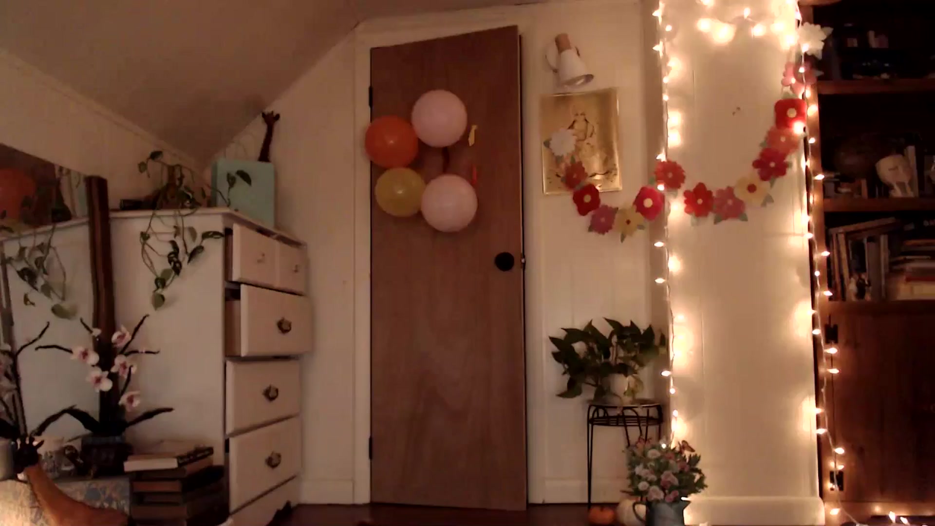 Gallery image thumbnail from WildflowerEm's myfreecams stream on, 11/03/2024, 23:44 image 11 of 20