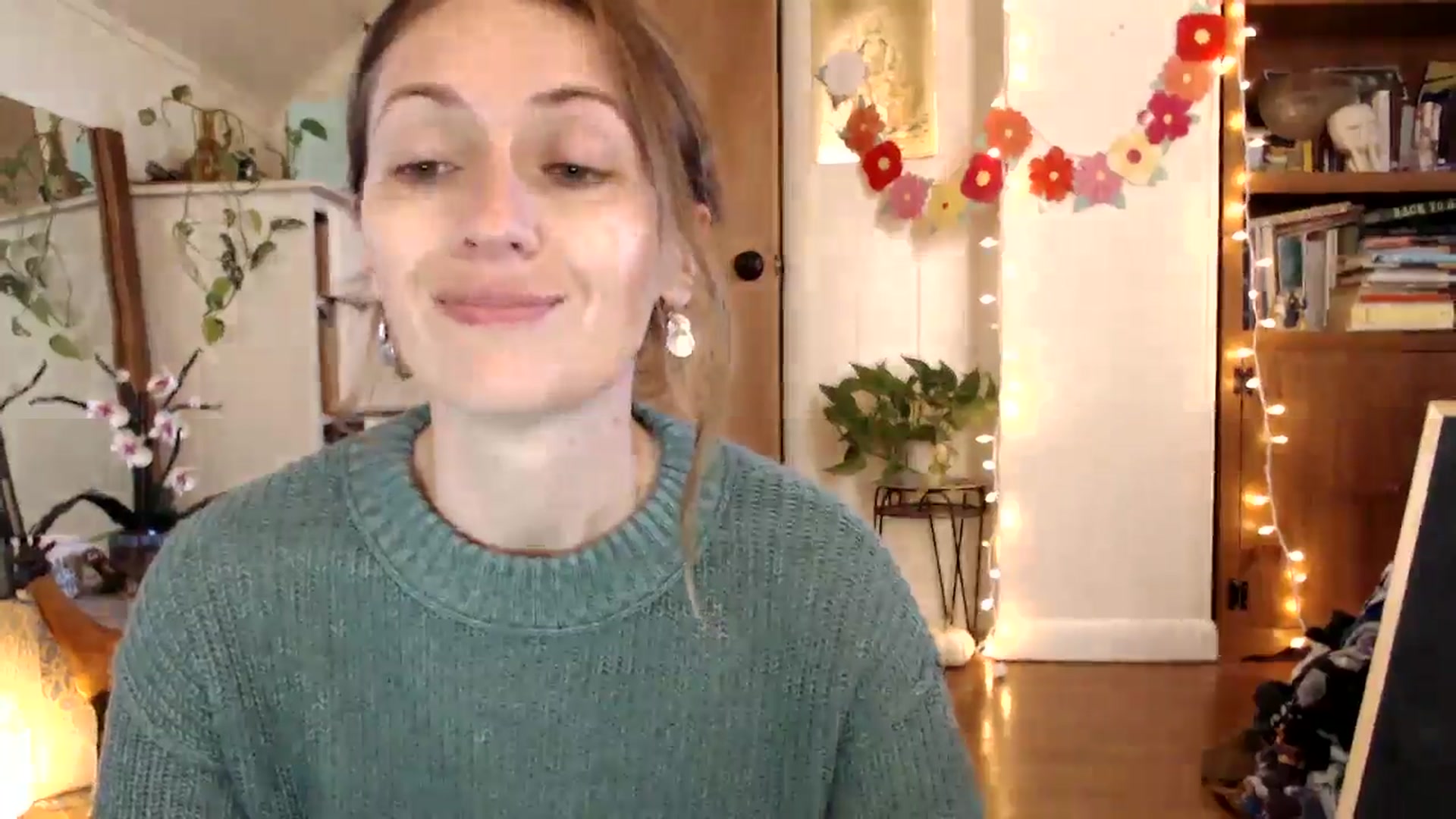 Gallery image thumbnail from WildflowerEm's myfreecams stream on, 11/07/2024, 19:36 image 2 of 20