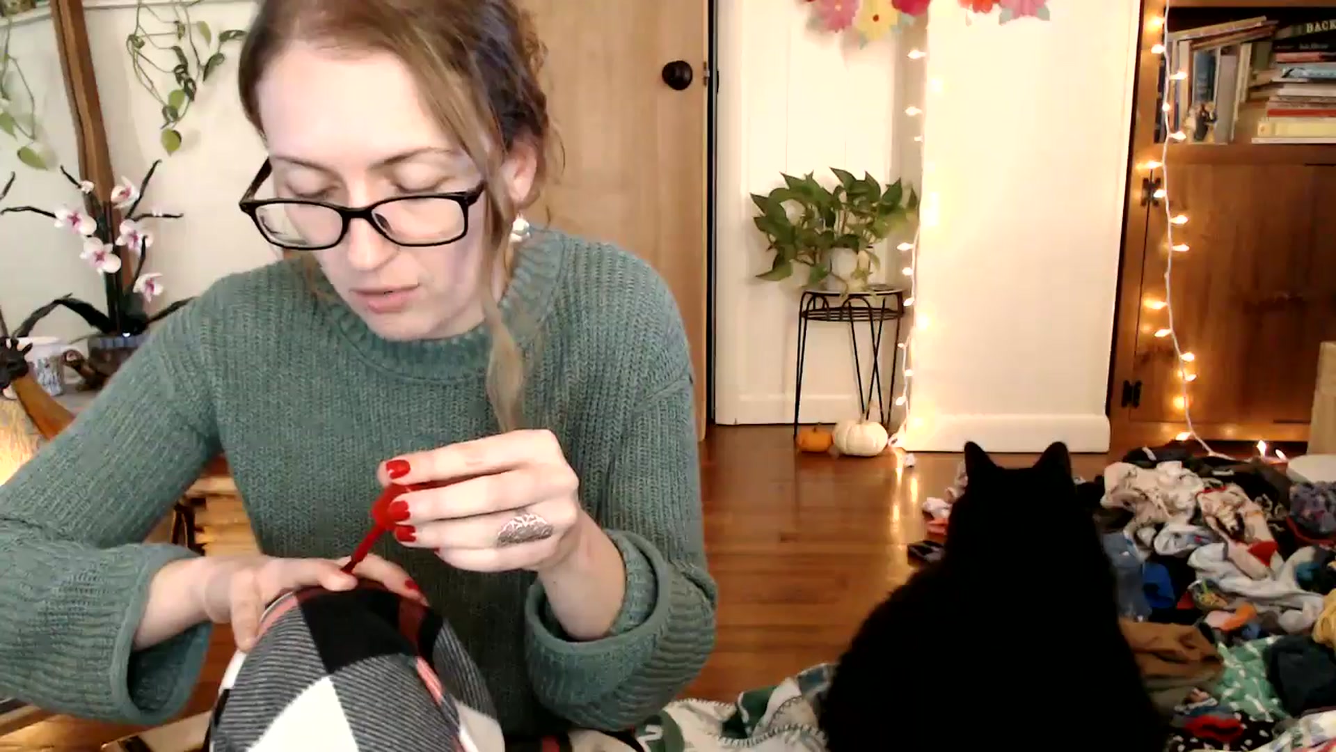 Gallery image thumbnail from WildflowerEm's myfreecams stream on, 11/07/2024, 19:36 image 15 of 20