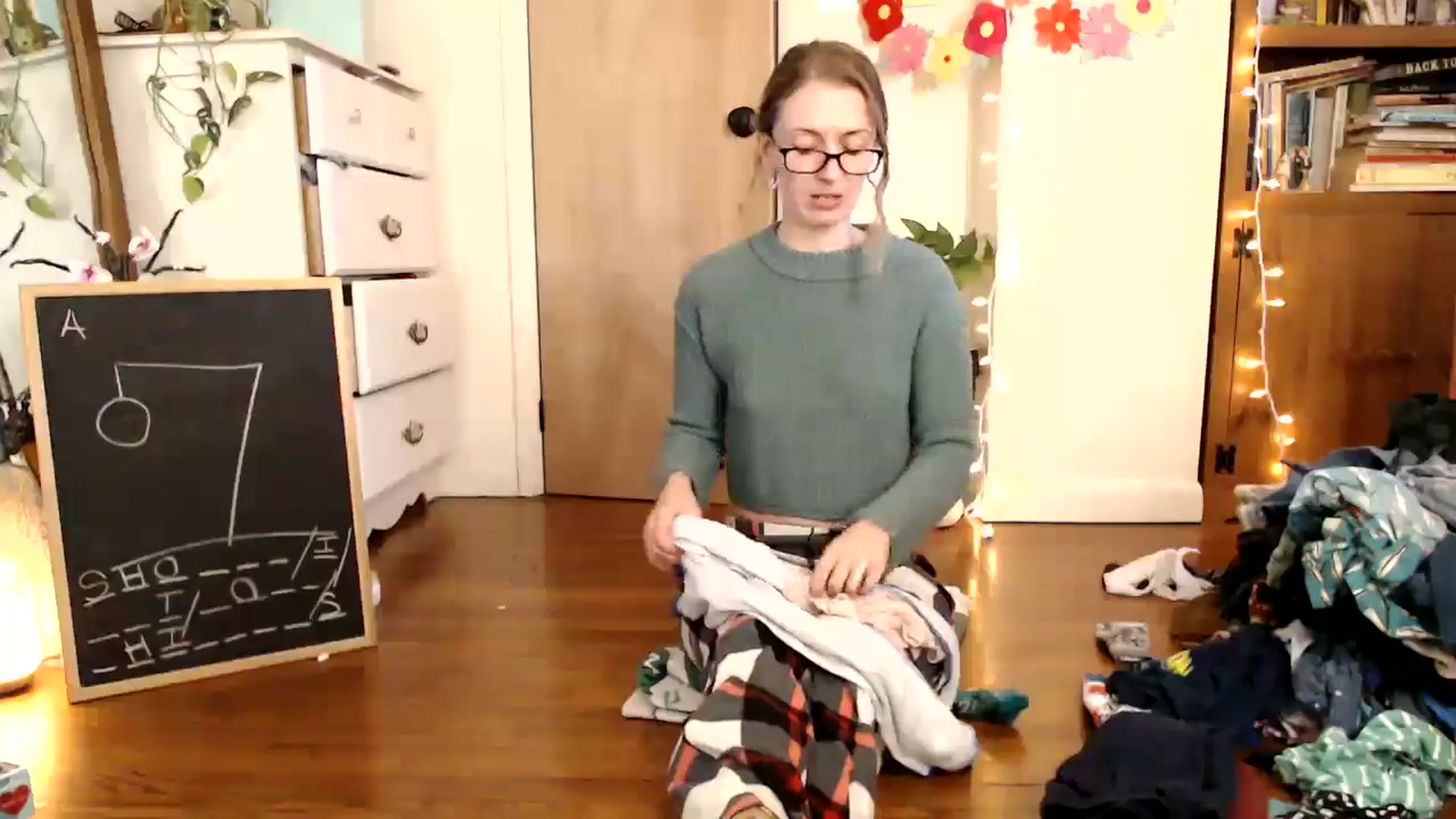 Gallery image thumbnail from WildflowerEm's myfreecams stream on, 11/07/2024, 19:36 image 7 of 20