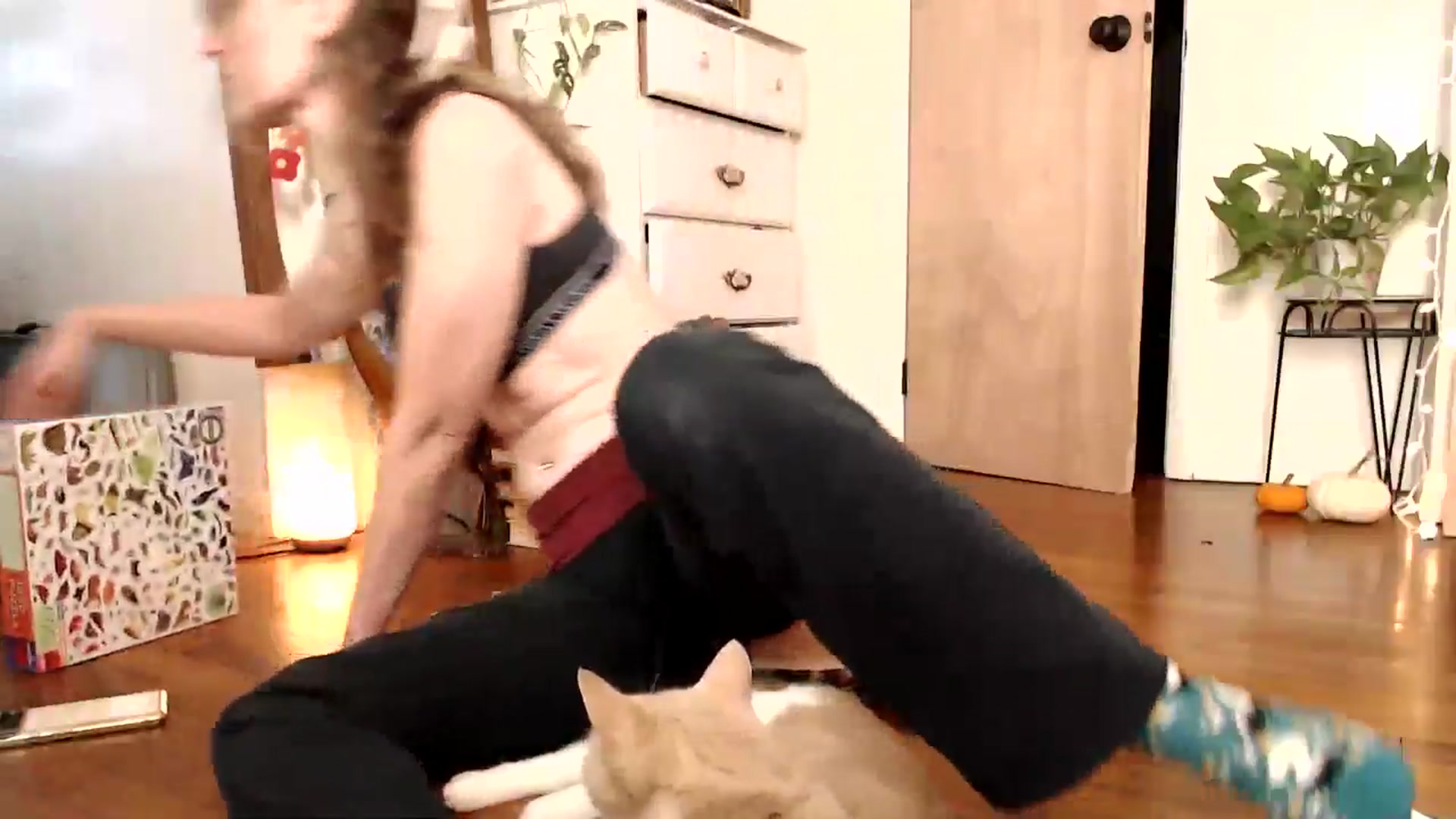 Gallery image thumbnail from WildflowerEm's myfreecams stream on, 11/12/2024, 19:36 image 15 of 20