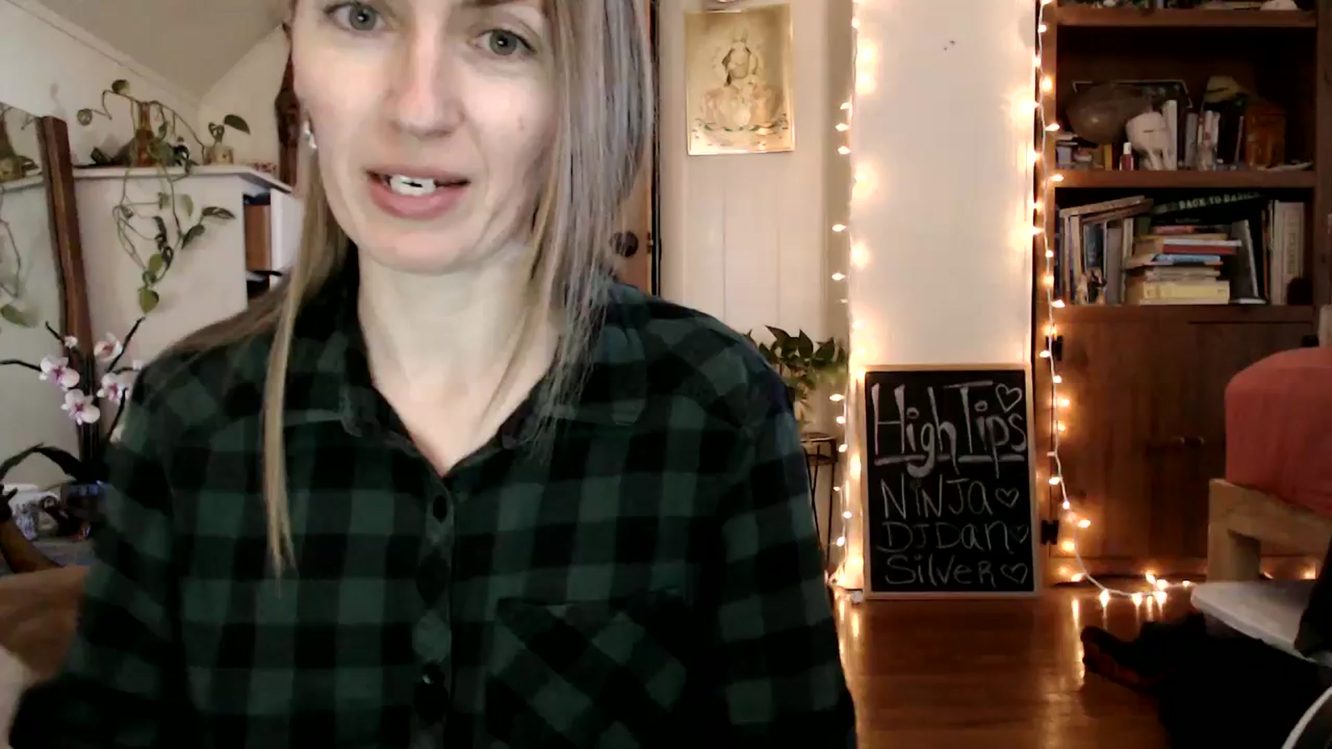 Gallery image thumbnail from WildflowerEm's myfreecams stream on, 11/15/2024, 19:24 image 1 of 20