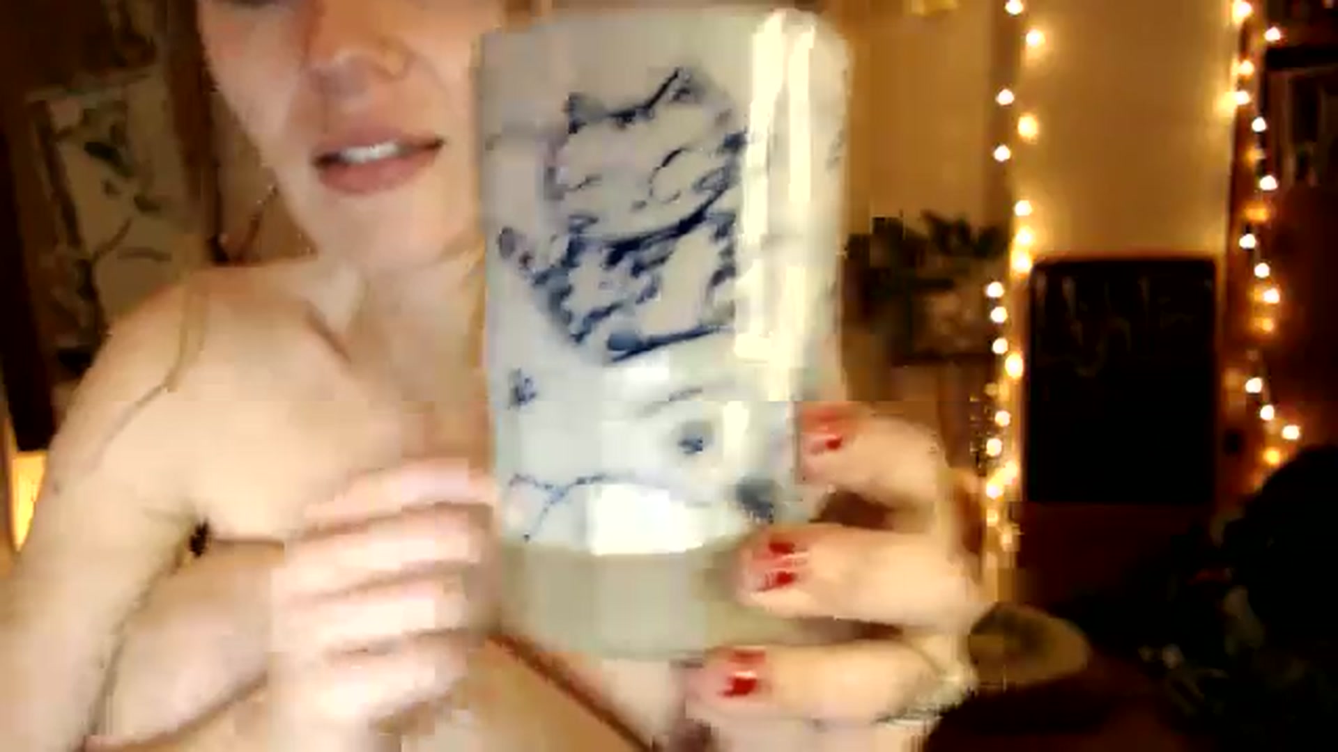 Gallery image thumbnail from WildflowerEm's myfreecams stream on, 11/17/2024, 22:23 image 11 of 20