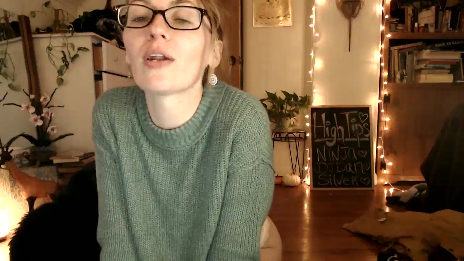 Gallery image thumbnail from WildflowerEm's myfreecams stream on, 11/21/2024, 20:09 image 16 of 20