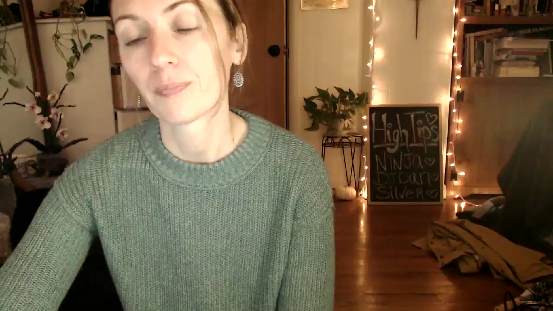 Gallery image thumbnail from WildflowerEm's myfreecams stream on, 11/21/2024, 20:09 image 8 of 20