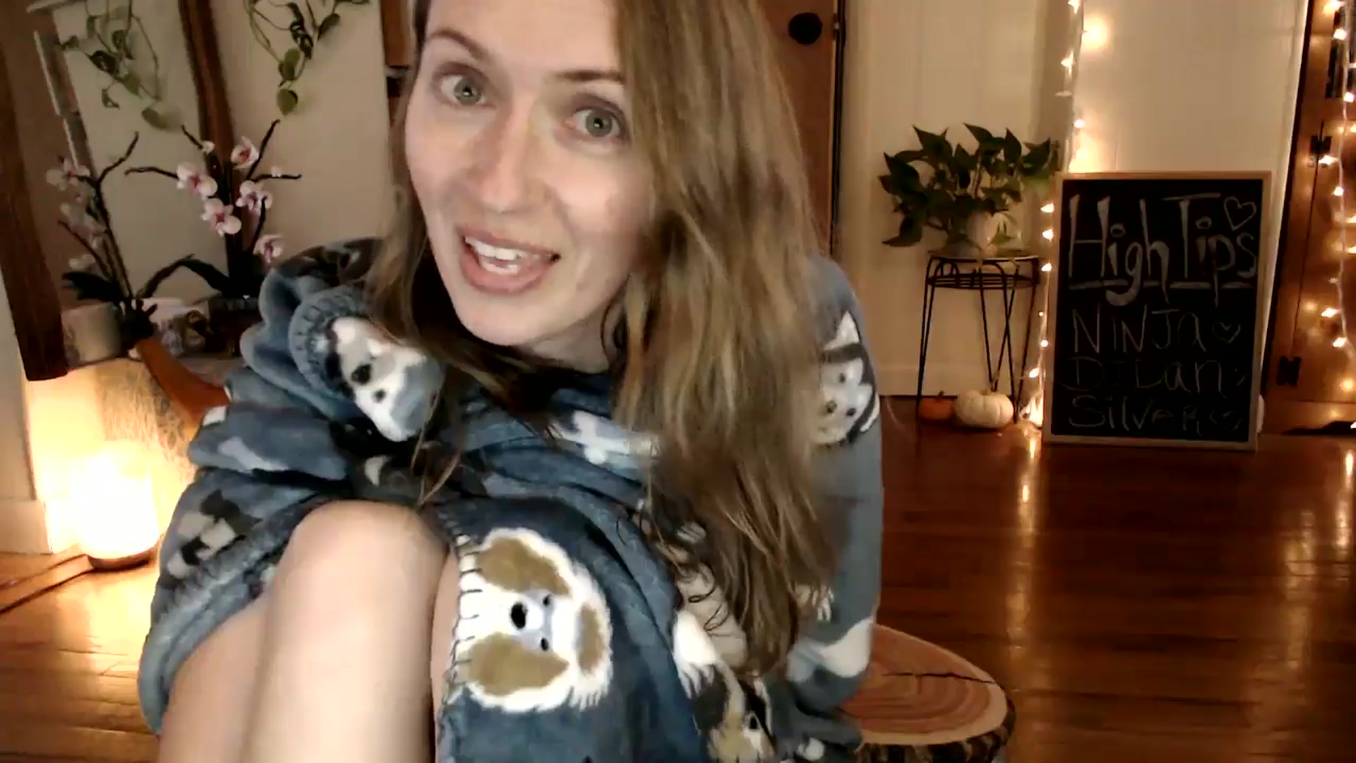 Gallery image thumbnail from WildflowerEm's myfreecams stream on, 11/22/2024, 19:40 image 20 of 20
