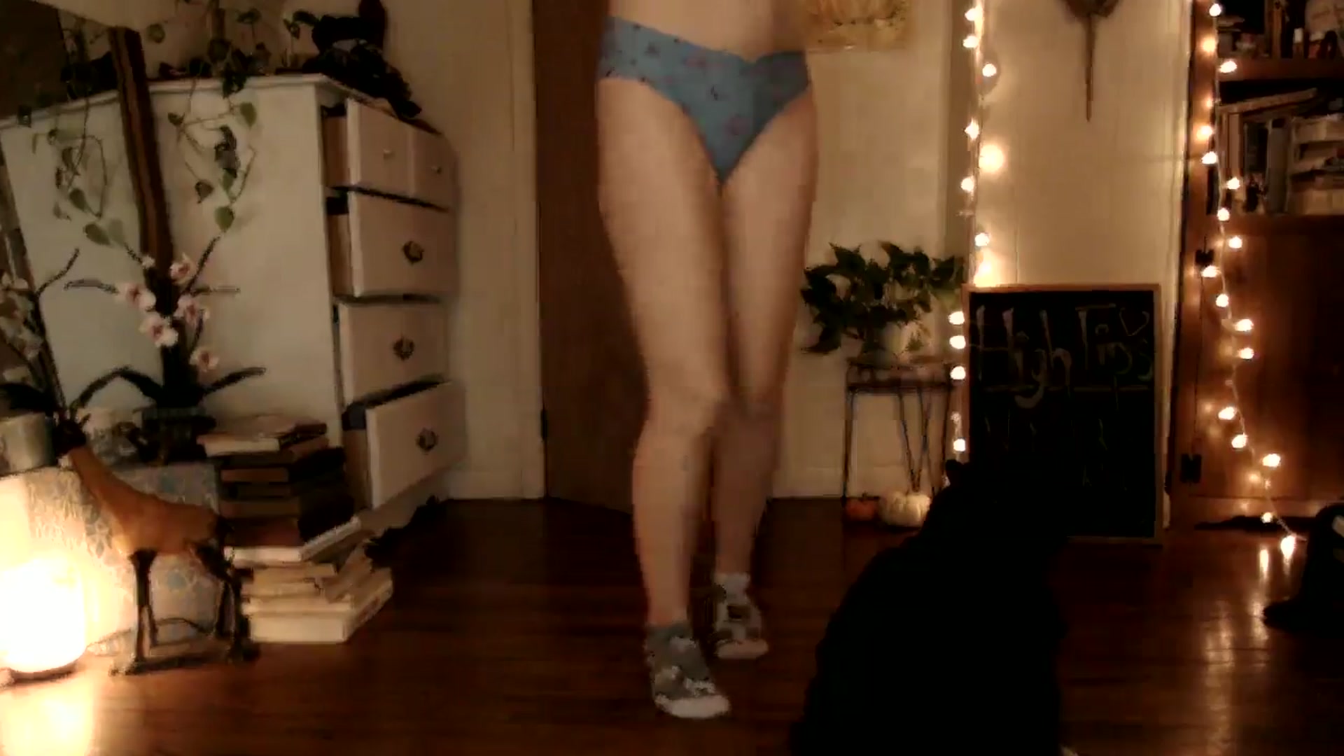 Gallery image thumbnail from WildflowerEm's myfreecams stream on, 11/24/2024, 22:08 image 17 of 20