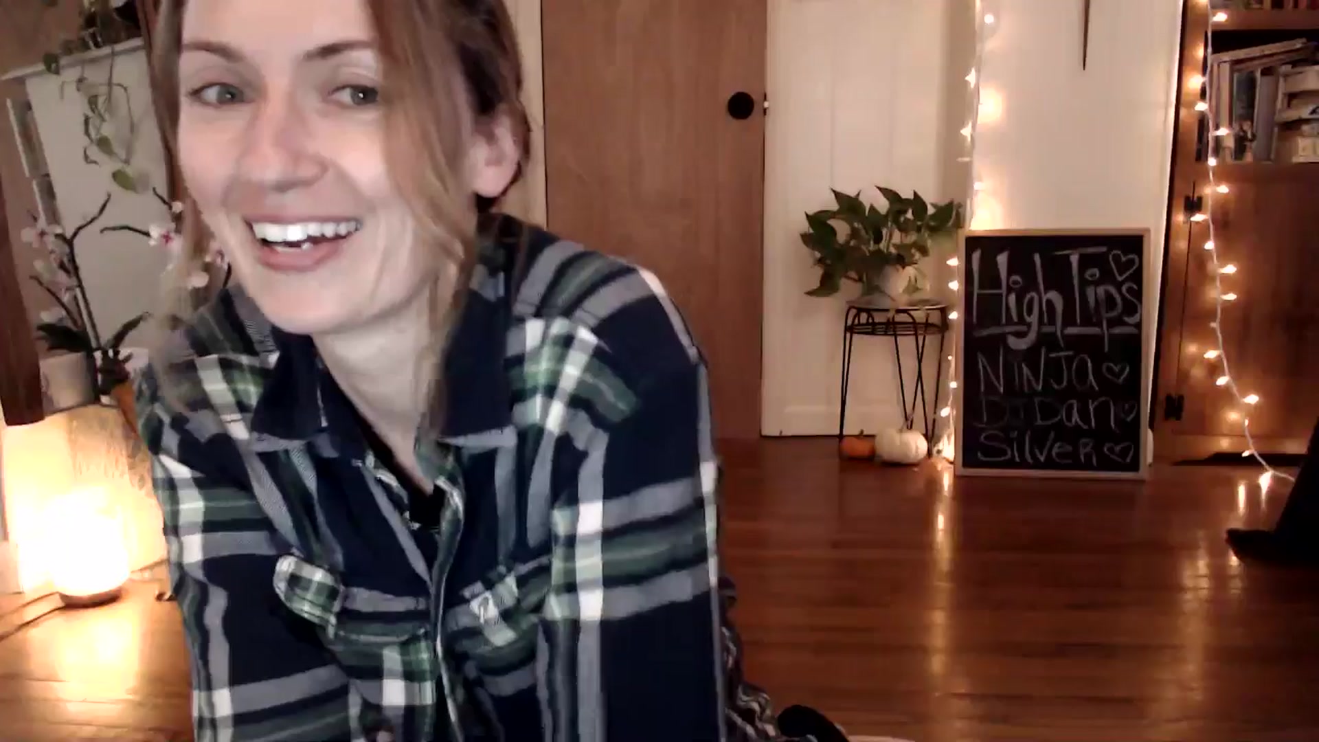 Gallery image thumbnail from WildflowerEm's myfreecams stream on, 11/24/2024, 22:08 image 3 of 20