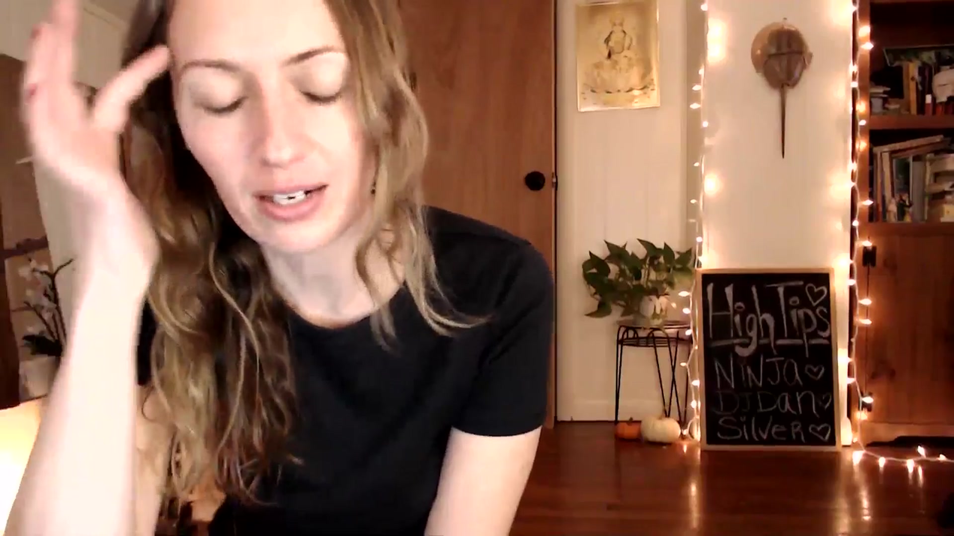 Gallery image thumbnail from WildflowerEm's myfreecams stream on, 11/26/2024, 17:54 image 19 of 20