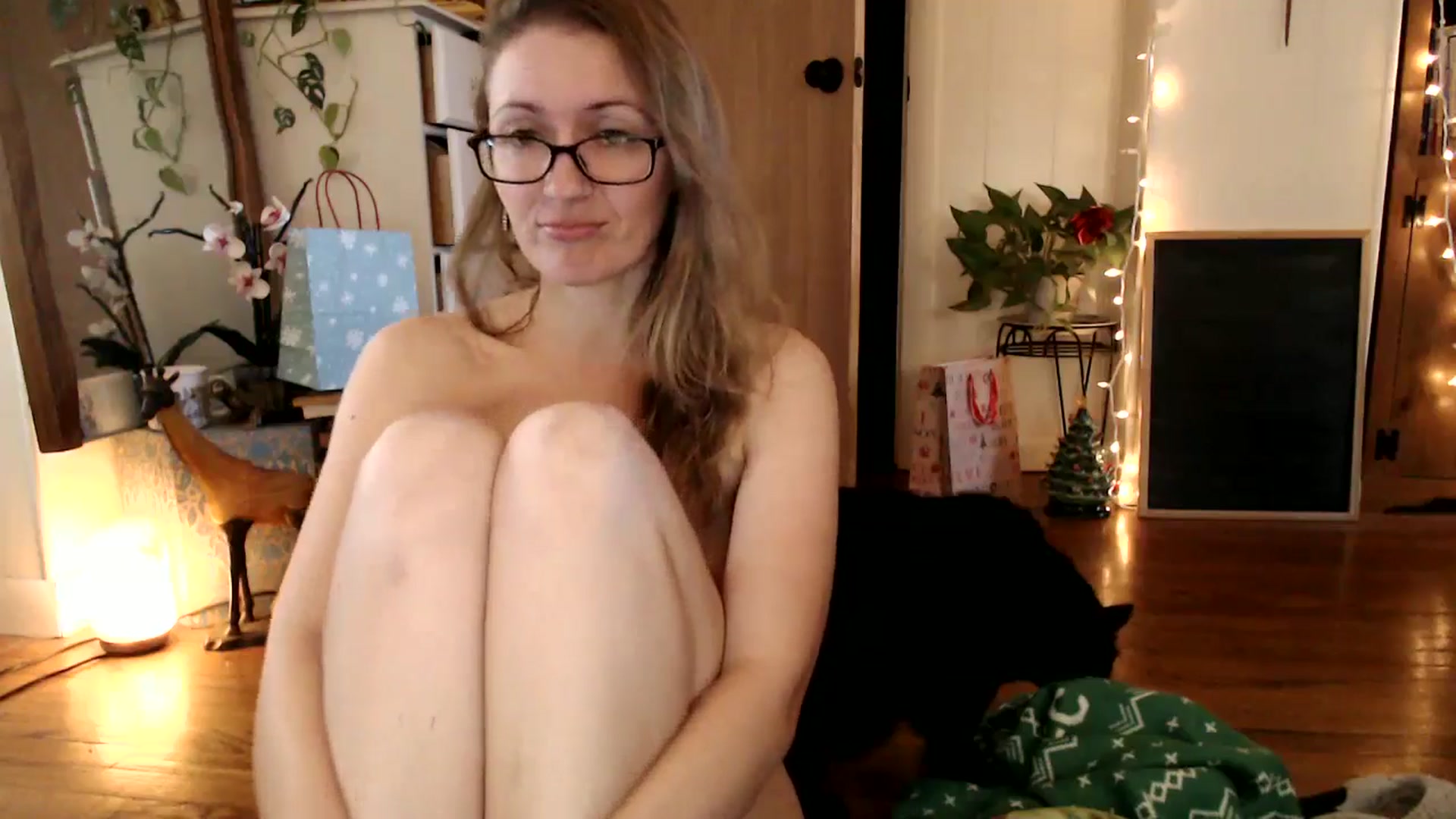 Gallery image thumbnail from WildflowerEm's myfreecams stream on, 12/03/2024, 19:57 image 20 of 20