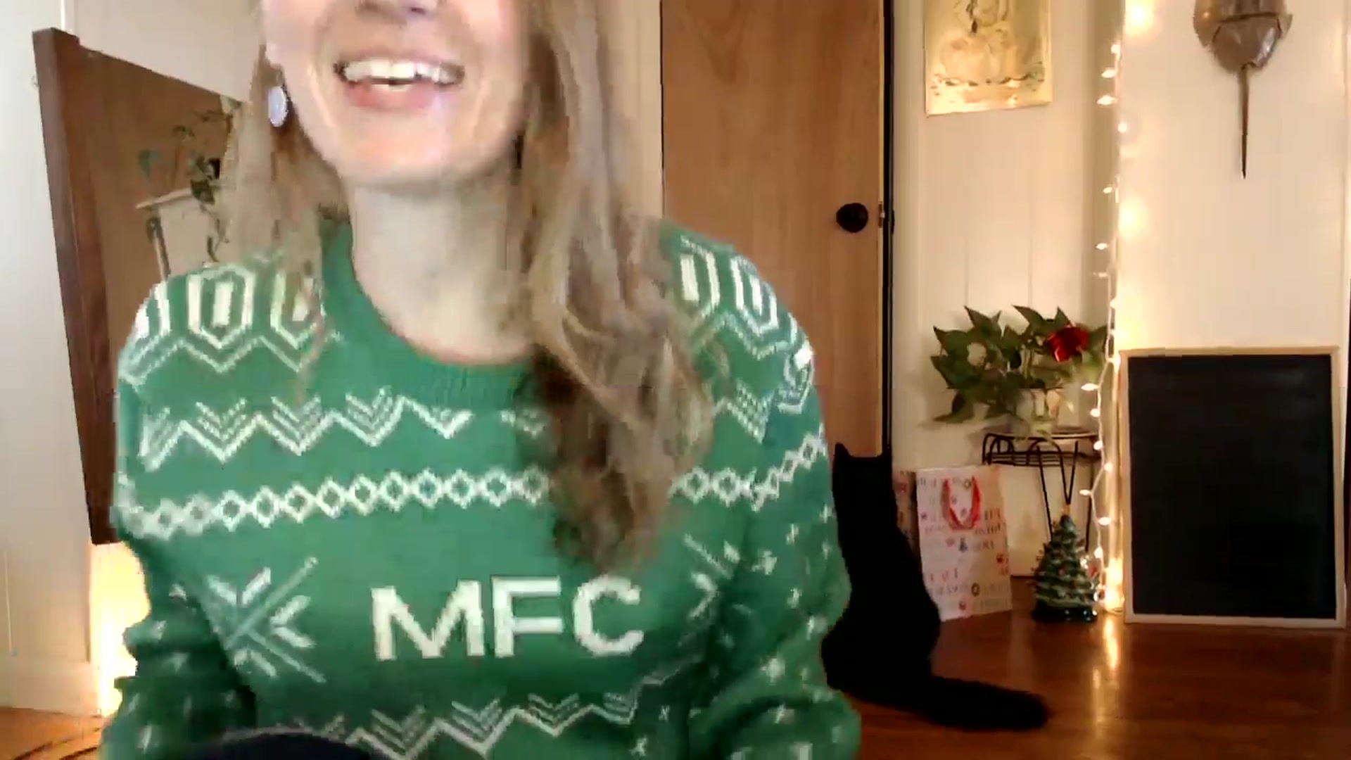 Gallery image thumbnail from WildflowerEm's myfreecams stream on, 12/03/2024, 19:57 image 15 of 20