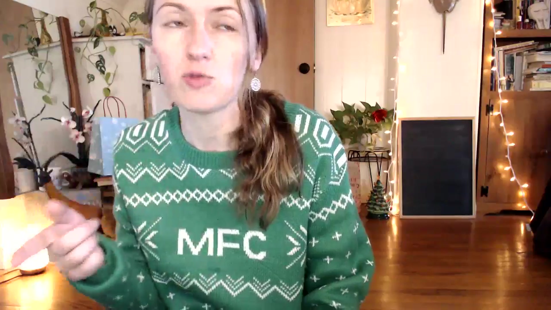 Gallery image thumbnail from WildflowerEm's myfreecams stream on, 12/03/2024, 19:57 image 4 of 20