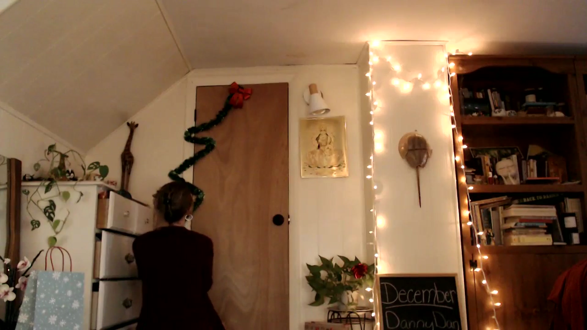 Gallery image thumbnail from WildflowerEm's myfreecams stream on, 12/05/2024, 20:05 image 16 of 20