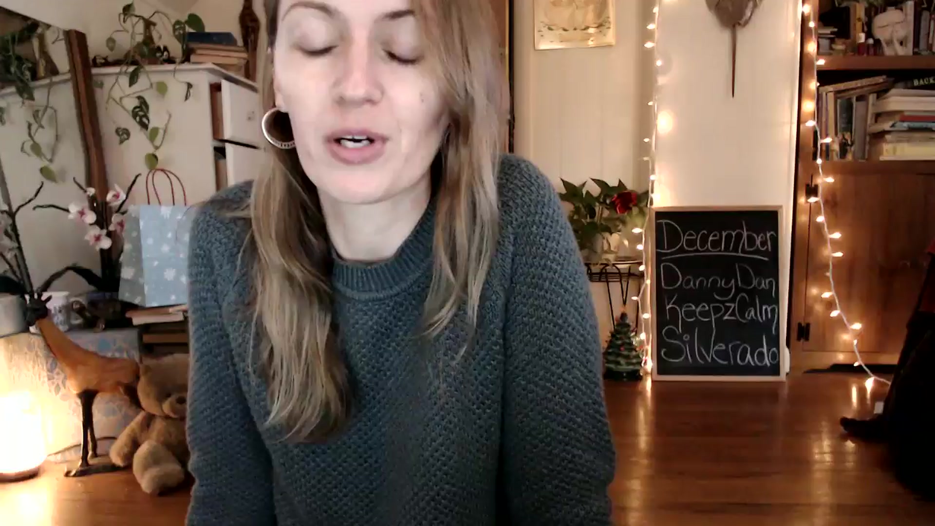 Gallery image thumbnail from WildflowerEm's myfreecams stream on, 12/08/2024, 22:19 image 1 of 20