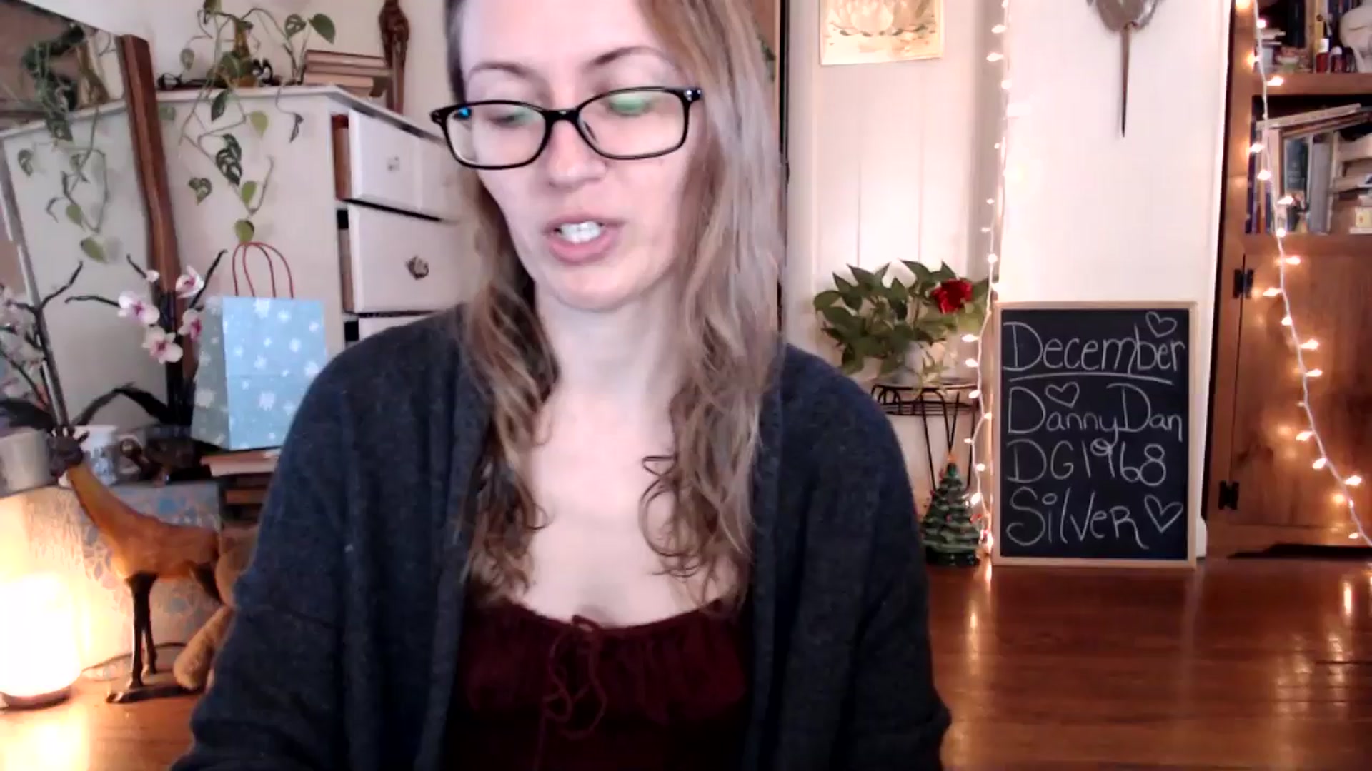 Gallery image thumbnail from WildflowerEm's myfreecams stream on, 12/12/2024, 20:14 image 1 of 20