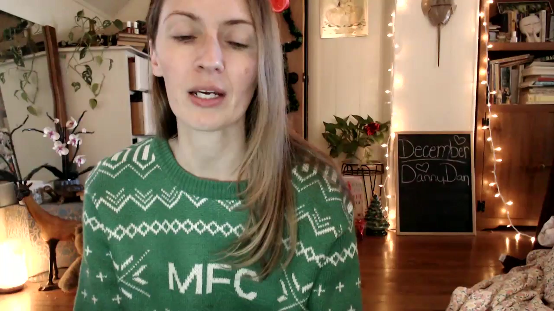 Gallery image thumbnail from WildflowerEm's myfreecams stream on, 12/19/2024, 18:26 image 13 of 20