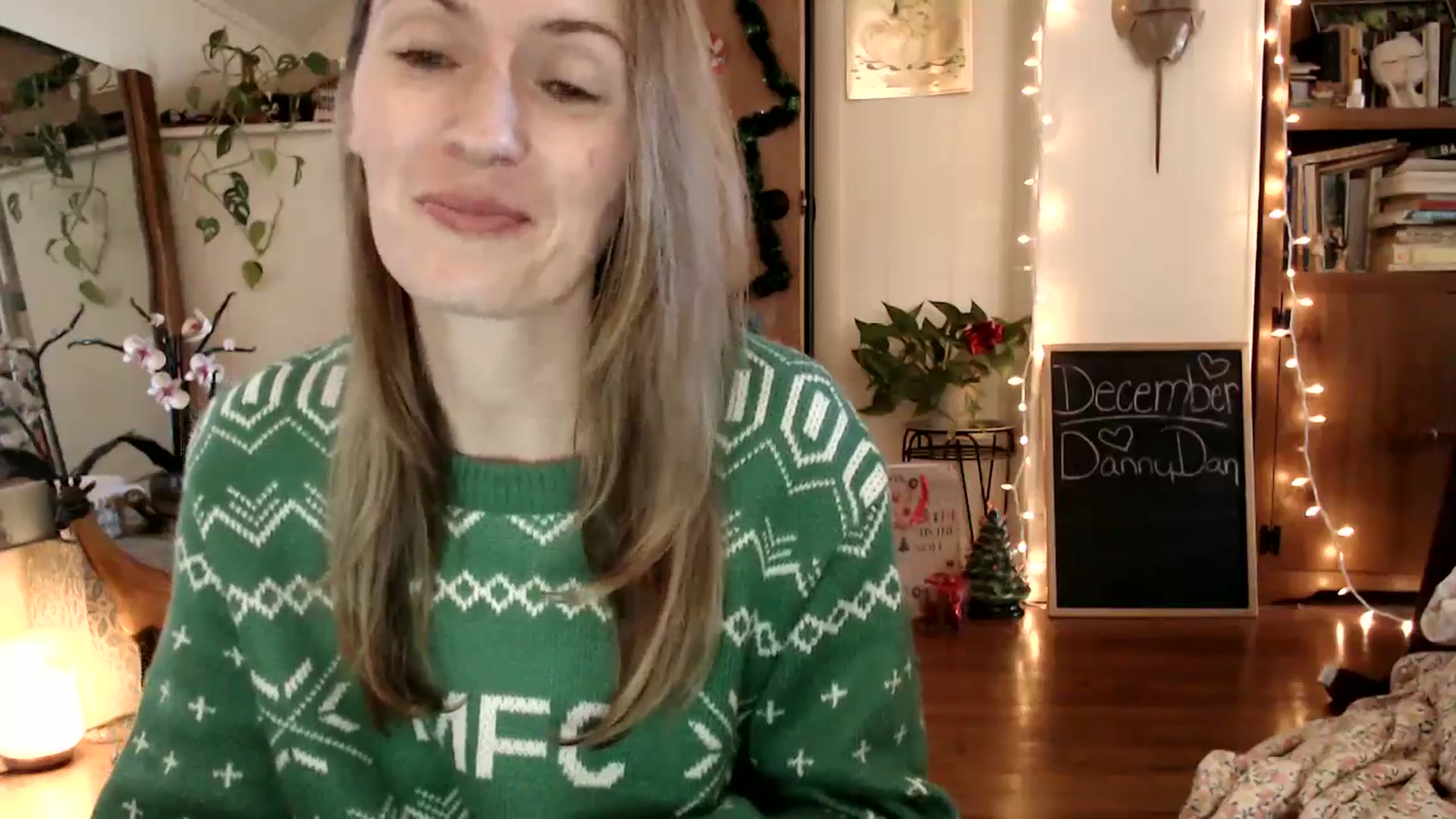 Gallery image thumbnail from WildflowerEm's myfreecams stream on, 12/19/2024, 18:26 image 5 of 20