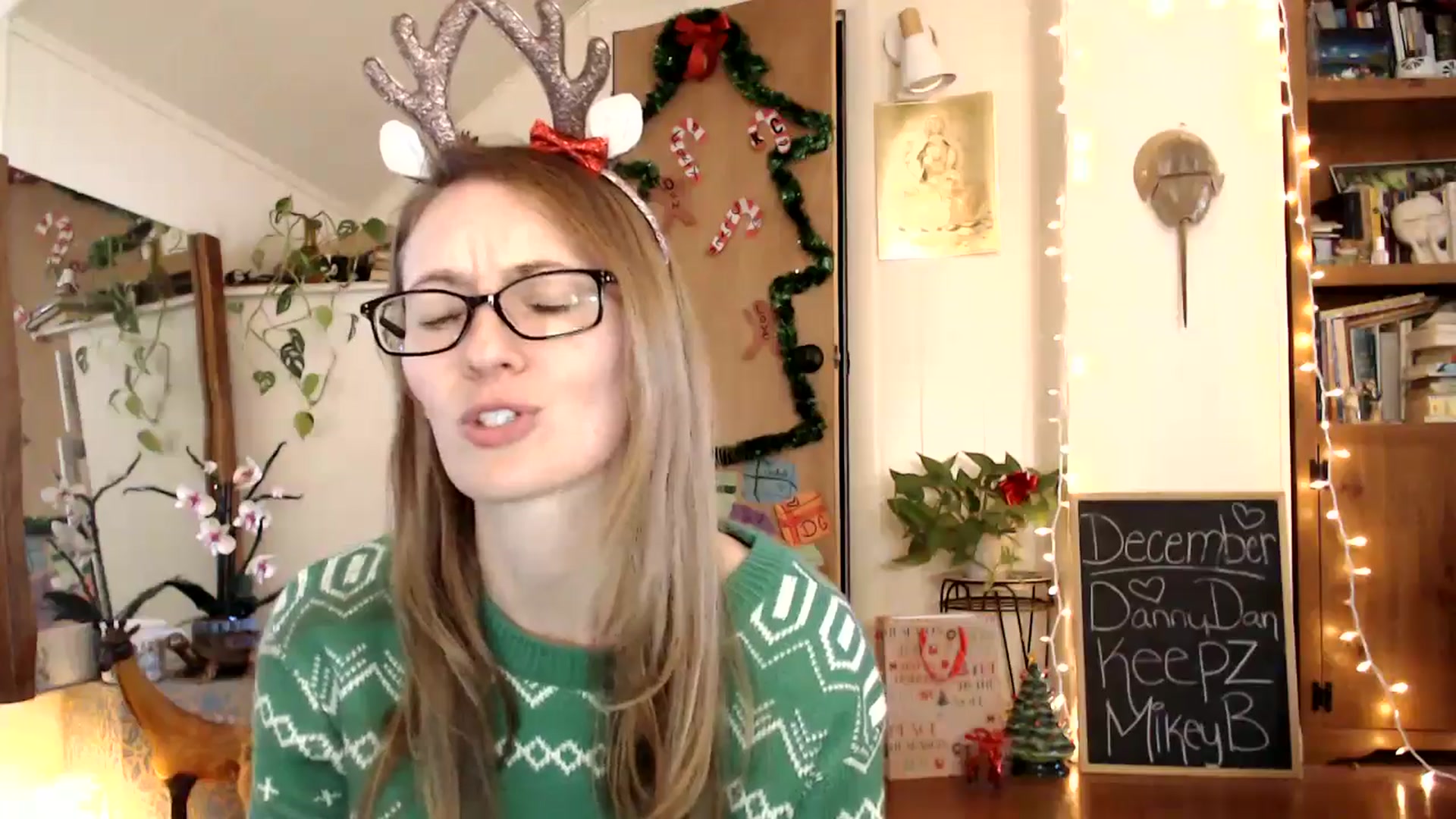 Gallery image thumbnail from WildflowerEm's myfreecams stream on, 12/19/2024, 18:39 image 16 of 20