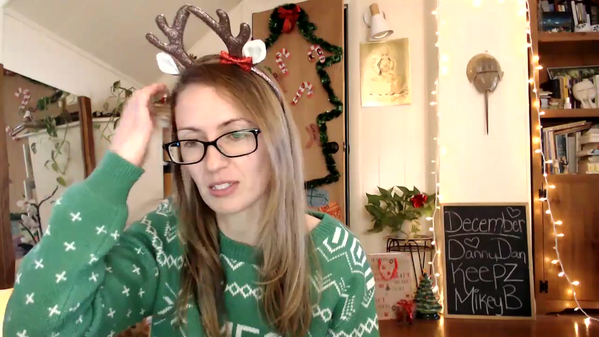 Gallery image thumbnail from WildflowerEm's myfreecams stream on, 12/19/2024, 18:39 image 15 of 20