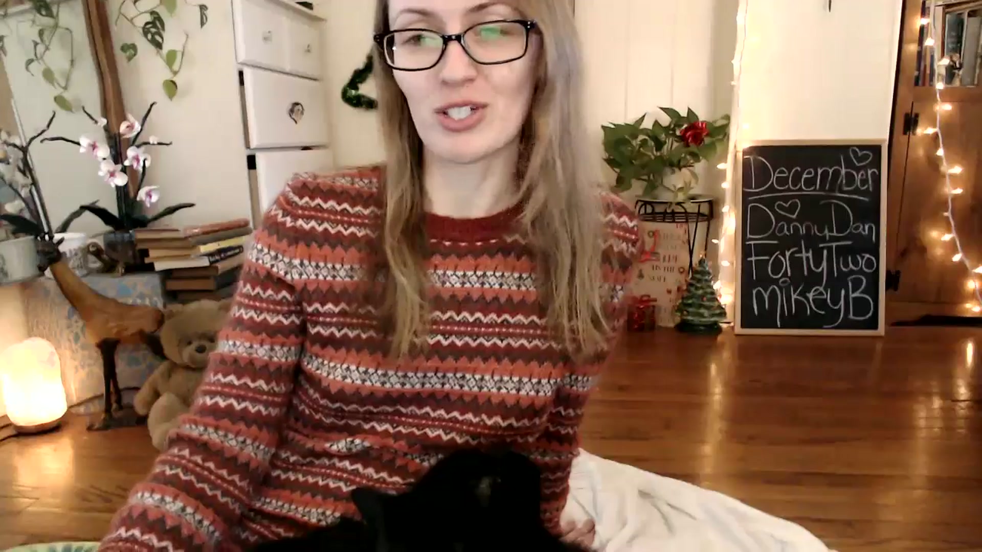 Gallery image thumbnail from WildflowerEm's myfreecams stream on, 12/27/2024, 20:23 image 8 of 20