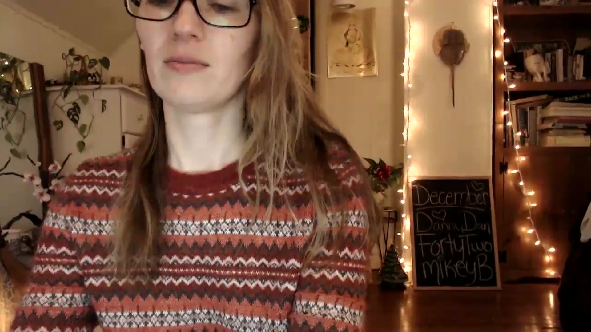 Gallery image thumbnail from WildflowerEm's myfreecams stream on, 12/27/2024, 21:34 image 10 of 20
