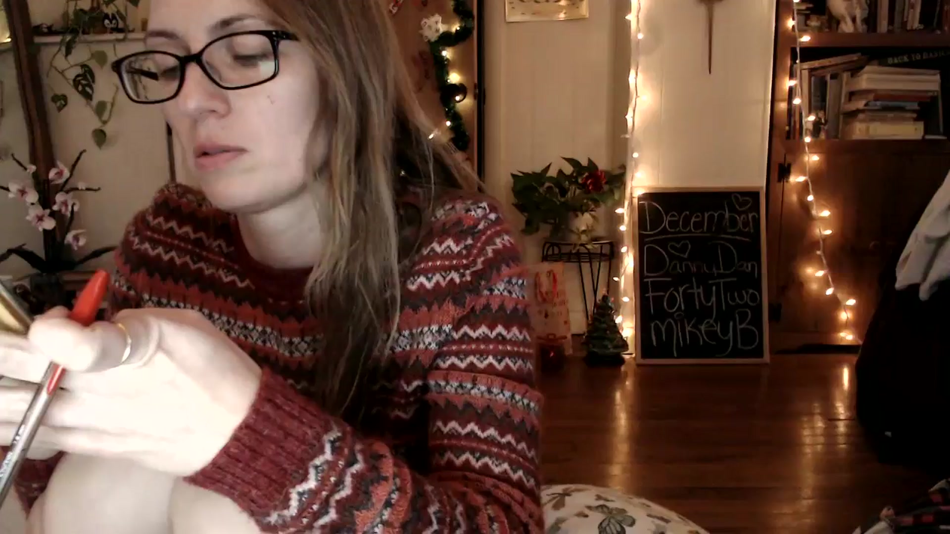 Gallery image thumbnail from WildflowerEm's myfreecams stream on, 12/27/2024, 21:34 image 7 of 20