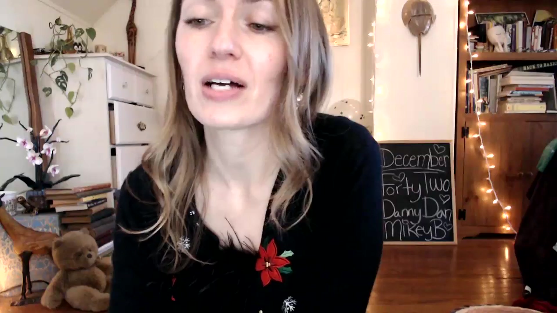 Gallery image thumbnail from WildflowerEm's myfreecams stream on, 12/31/2024, 21:51 image 2 of 20