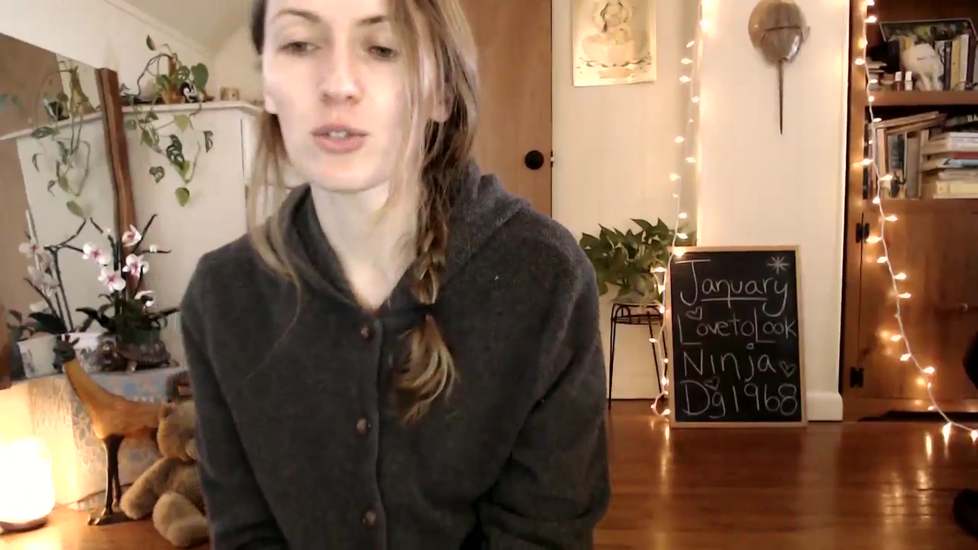 Gallery image thumbnail from WildflowerEm's myfreecams stream on, 01/07/2025, 20:05 image 4 of 20