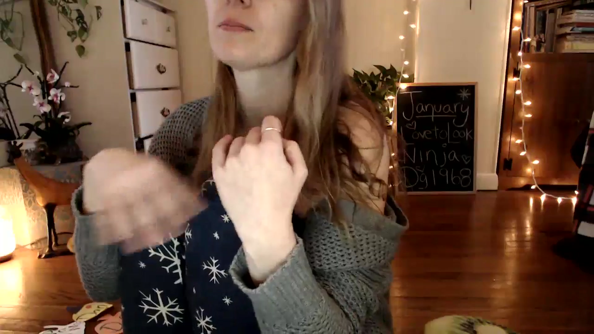 Gallery image thumbnail from WildflowerEm's myfreecams stream on, 01/09/2025, 20:05 image 18 of 20