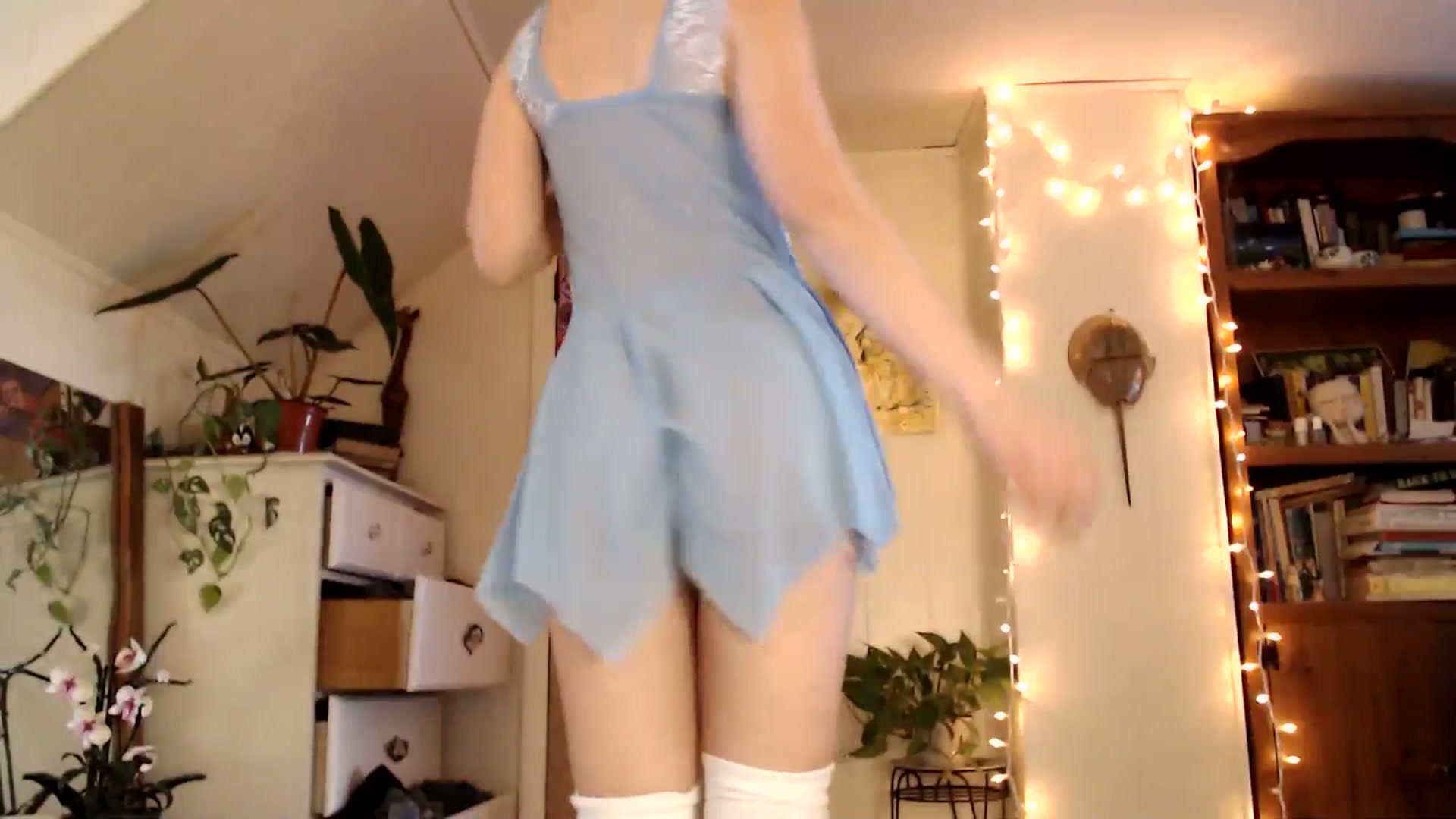 Gallery image thumbnail from WildflowerEm's myfreecams stream on, 01/12/2025, 23:13 image 2 of 20