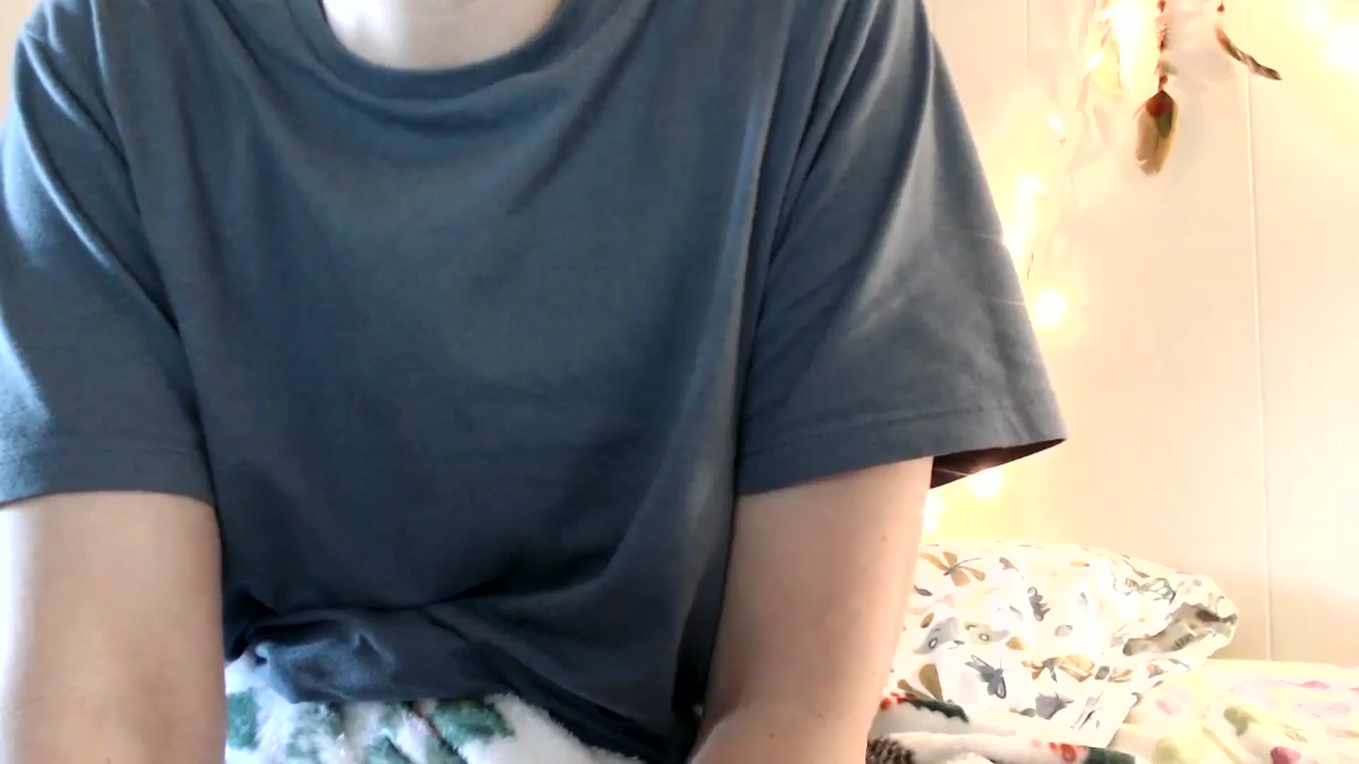Gallery image thumbnail from WildflowerEm's myfreecams stream on, 01/14/2025, 18:31 image 13 of 20