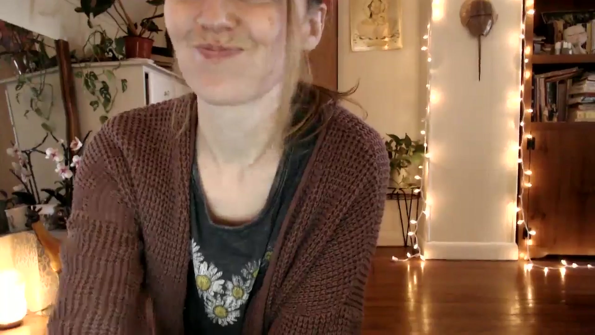 Gallery image thumbnail from WildflowerEm's myfreecams stream on, 01/16/2025, 19:54 image 6 of 20