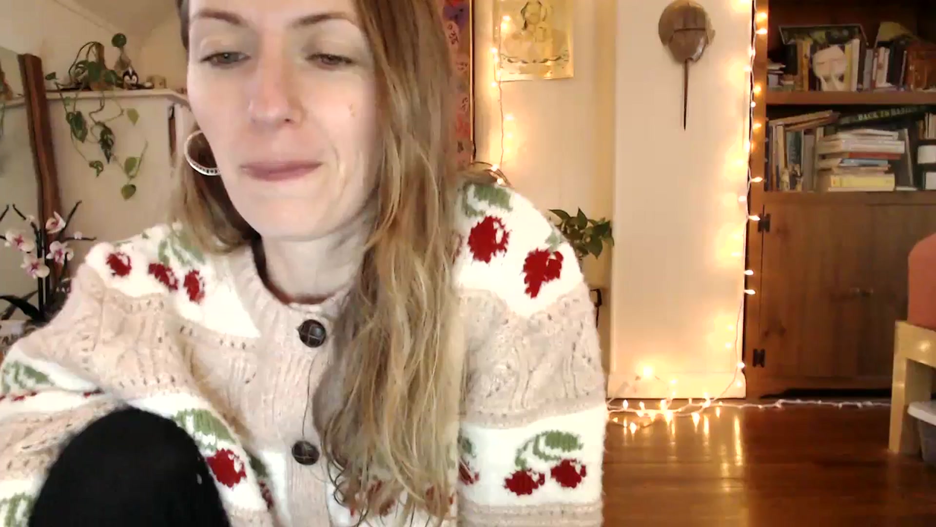 Gallery image thumbnail from WildflowerEm's myfreecams stream on, 02/02/2025, 21:42 image 3 of 20