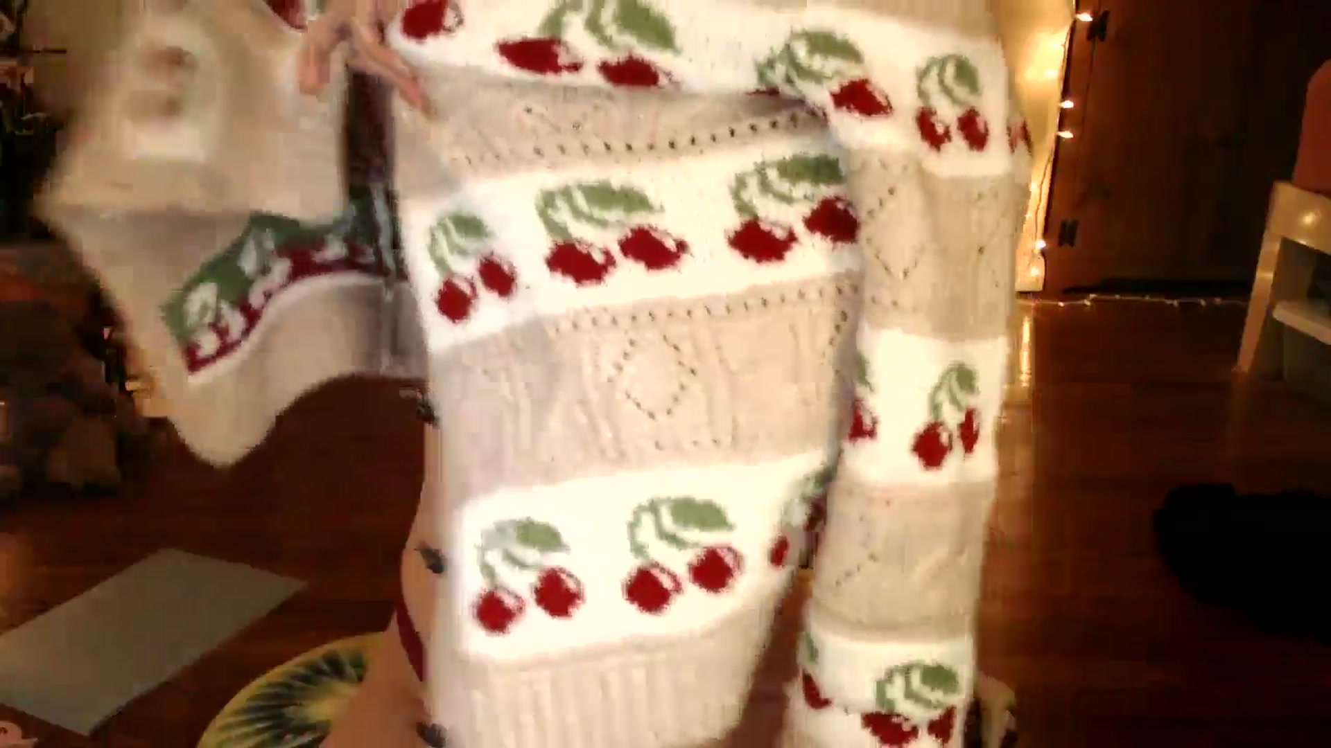 Gallery image thumbnail from WildflowerEm's myfreecams stream on, 02/02/2025, 22:25 image 3 of 20