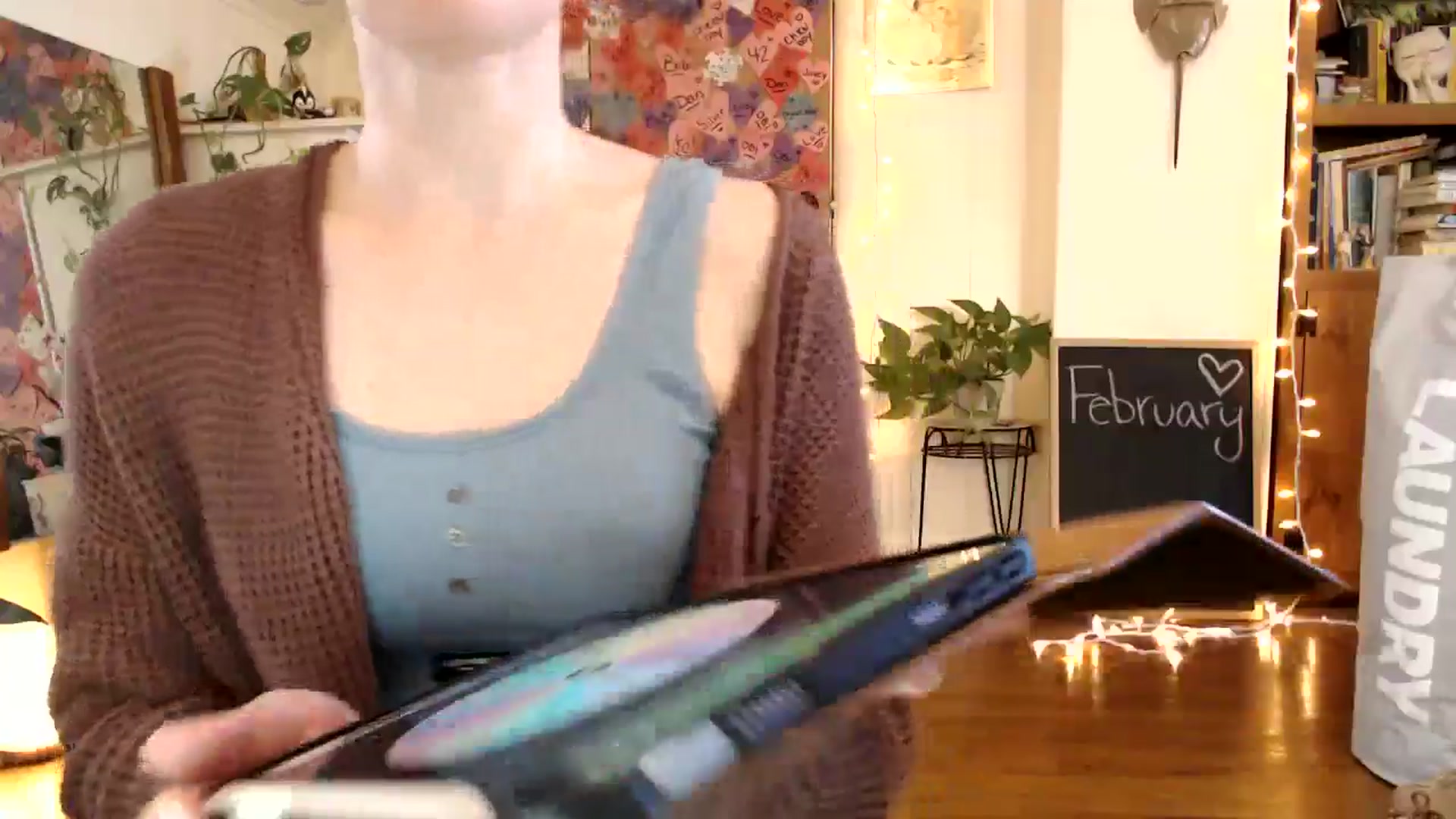 Gallery image thumbnail from WildflowerEm's myfreecams stream on, 02/05/2025, 20:06 image 16 of 20
