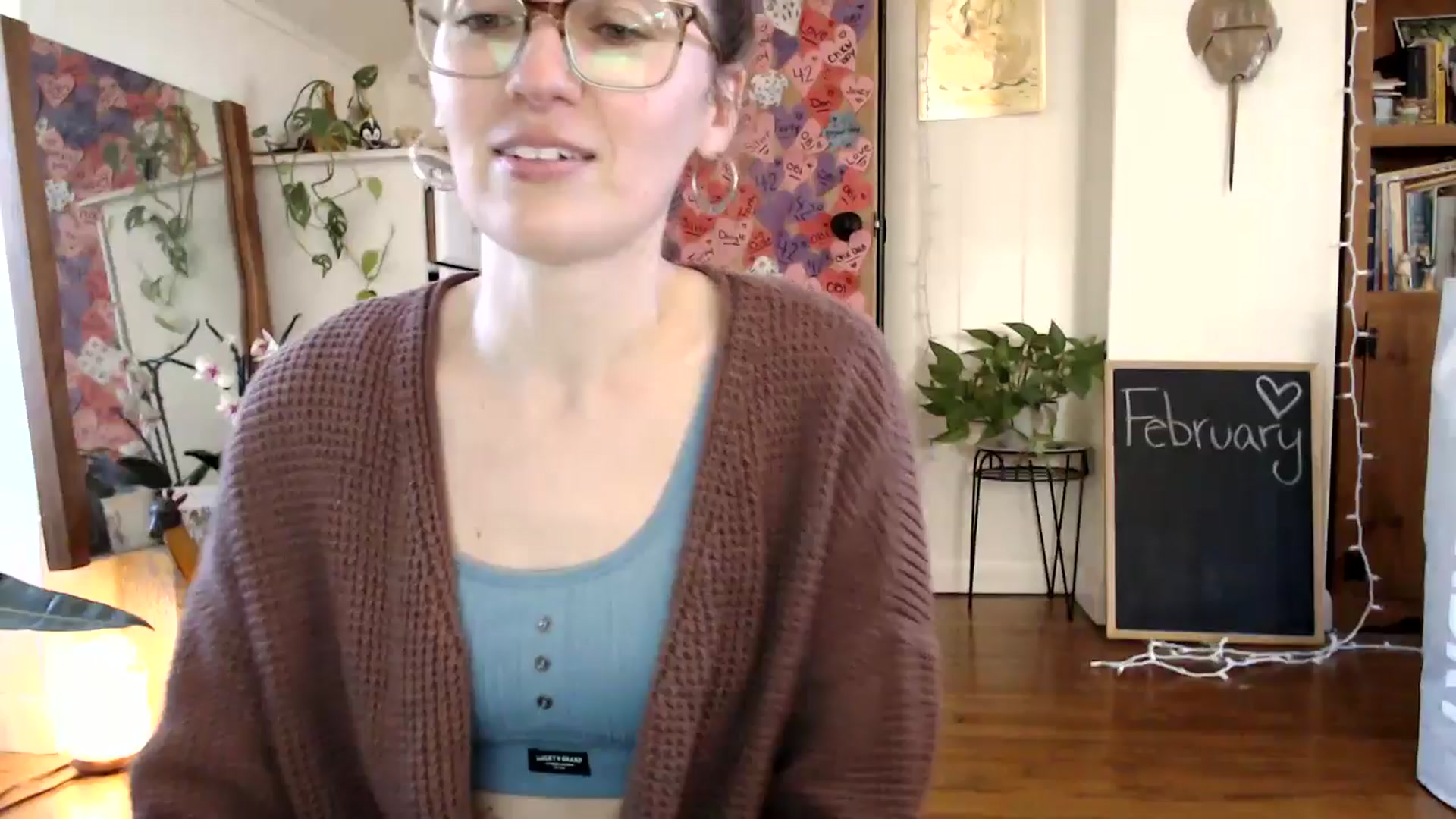 Gallery image thumbnail from WildflowerEm's myfreecams stream on, 02/05/2025, 20:06 image 1 of 20