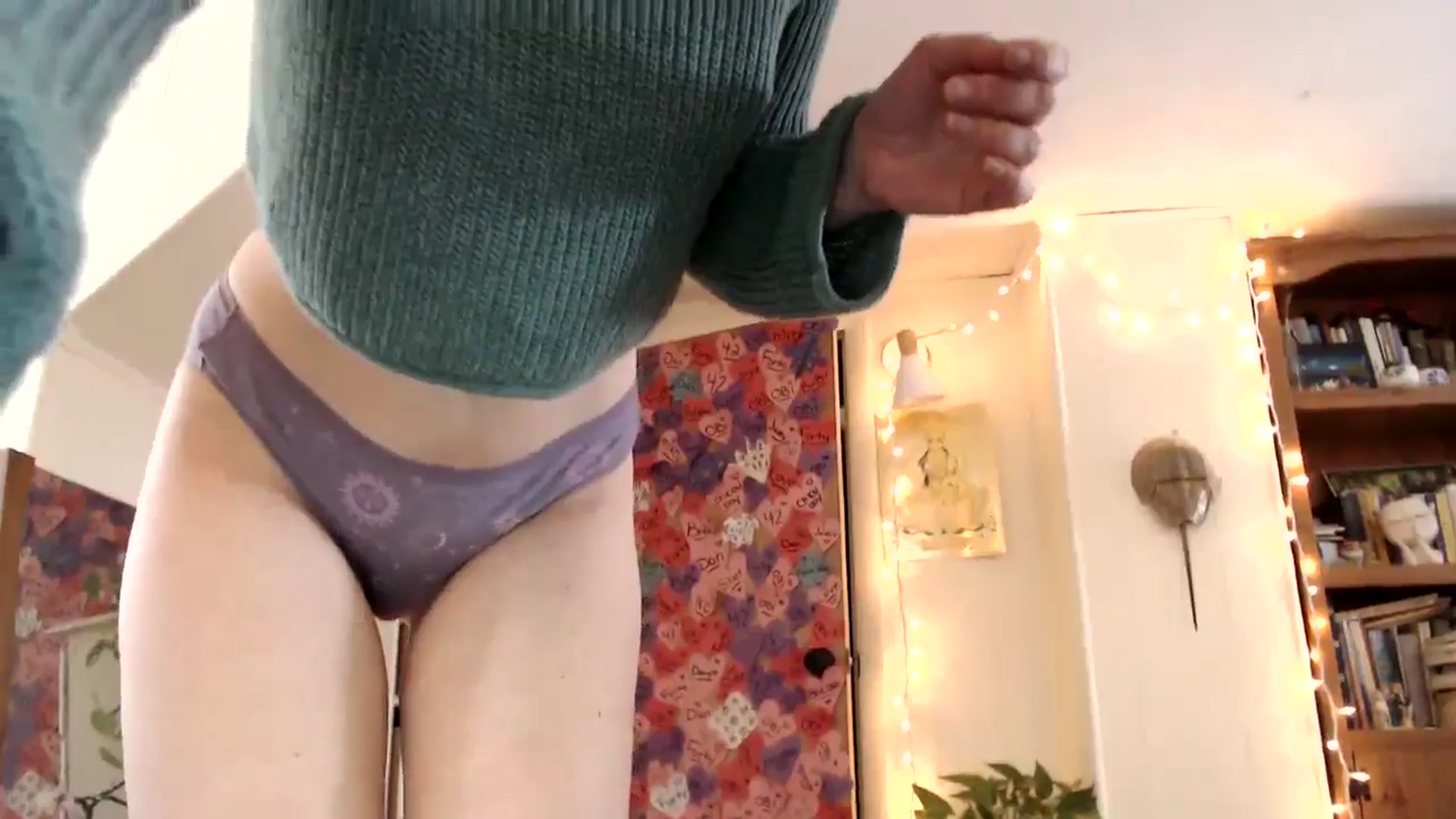 Gallery image thumbnail from WildflowerEm's myfreecams stream on, 02/11/2025, 20:14 image 9 of 20