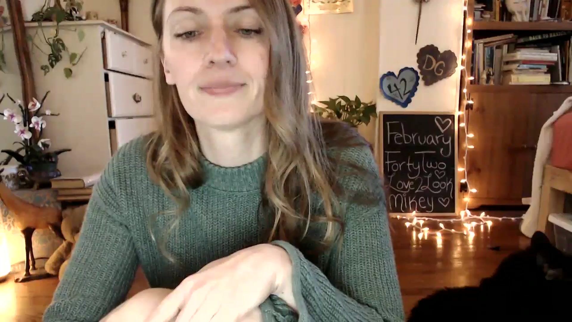 Gallery image thumbnail from WildflowerEm's myfreecams stream on, 02/22/2025, 23:21 image 6 of 20
