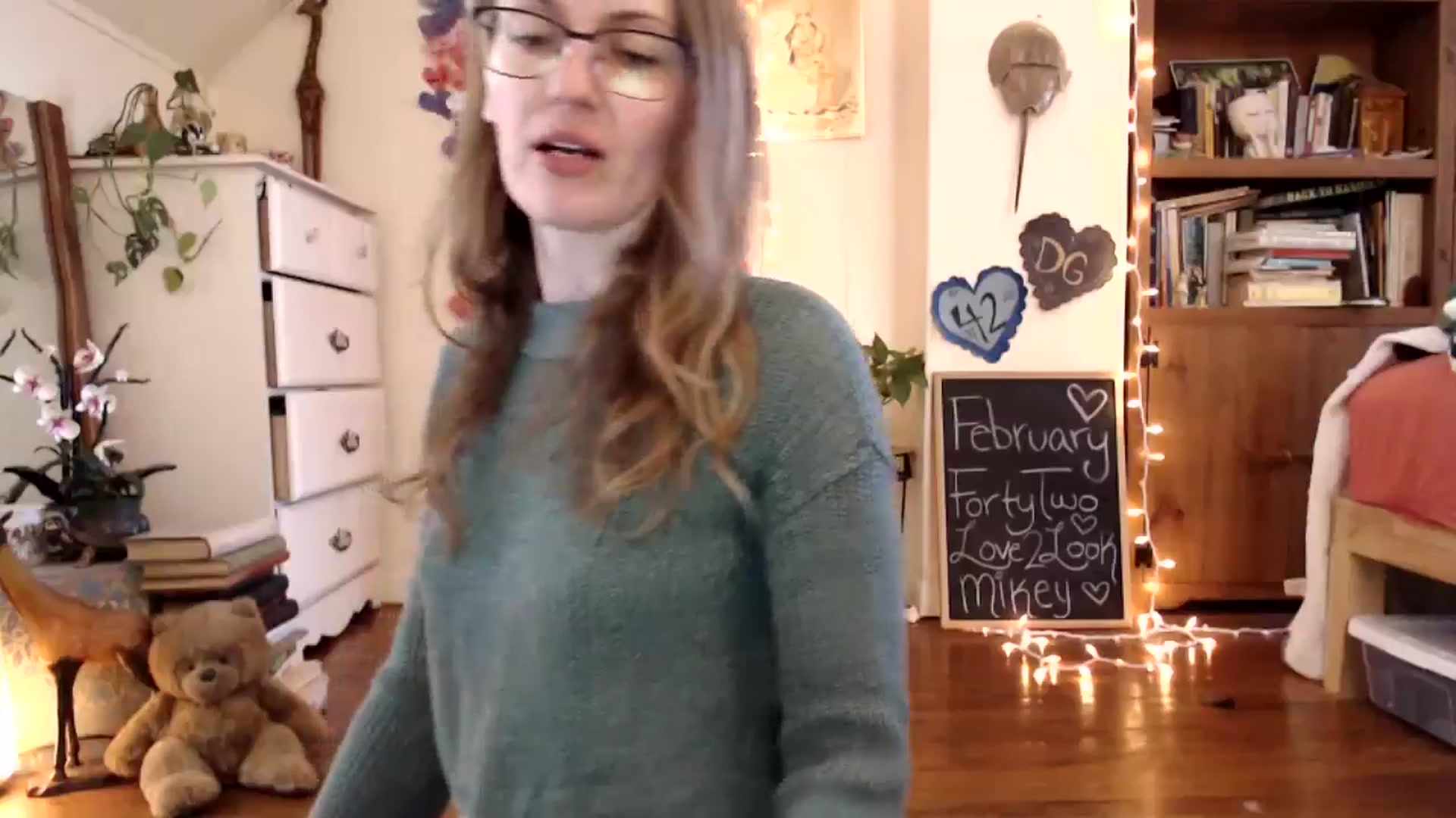 Gallery image thumbnail from WildflowerEm's myfreecams stream on, 02/22/2025, 23:21 image 2 of 20